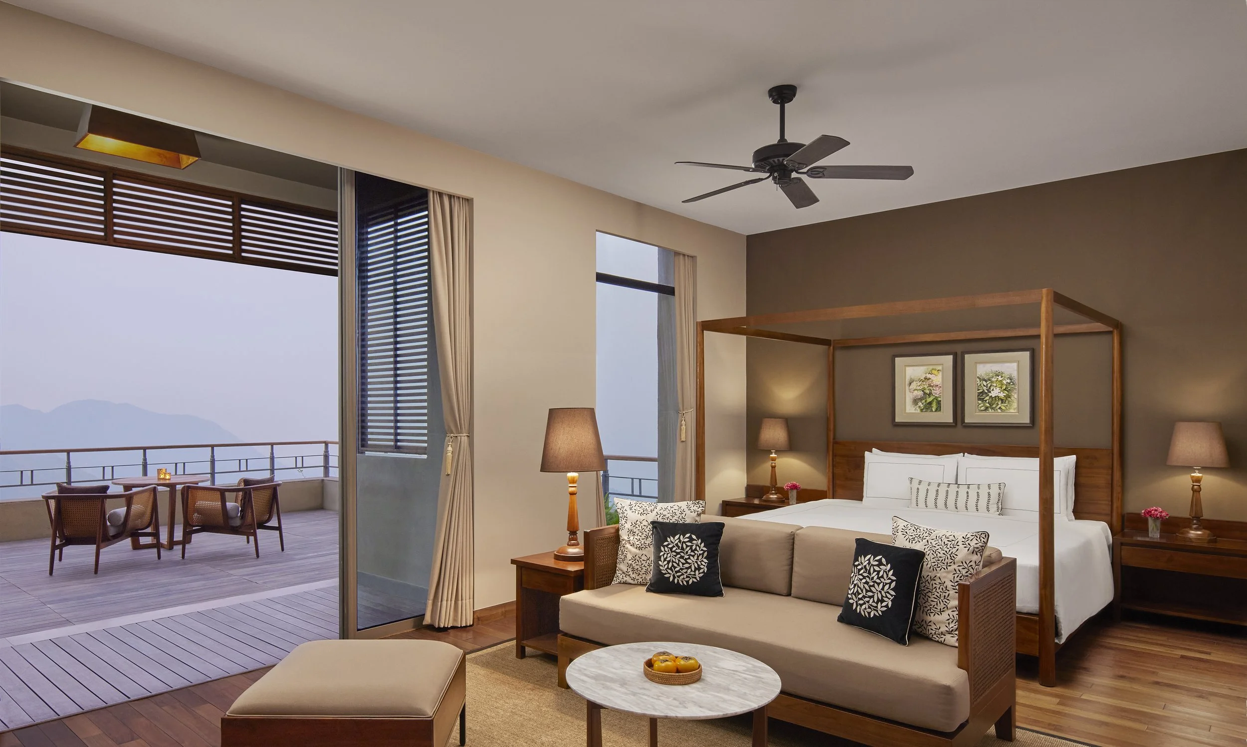 TCKD_GrandLuxRoom_17847.jpg