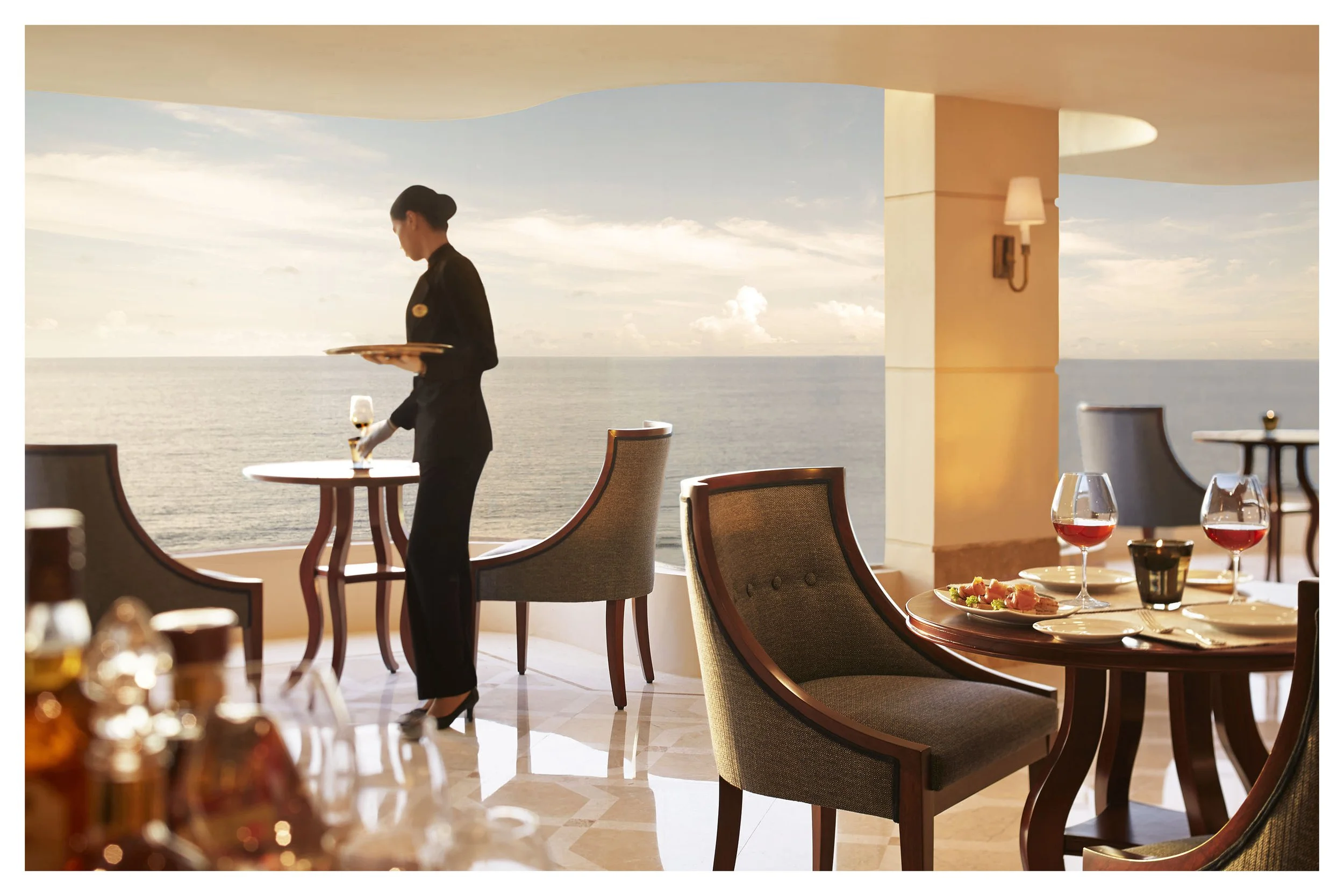 TSC_ExecutiveLounge1_2409 copy.jpg
