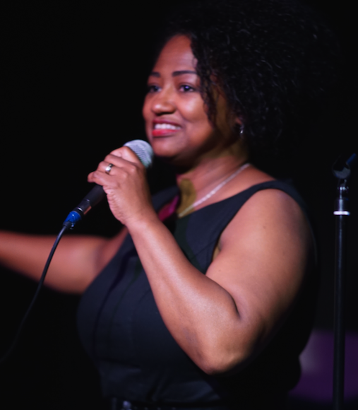 Denise at The Bear in September 2018; Photo Martin Behring.