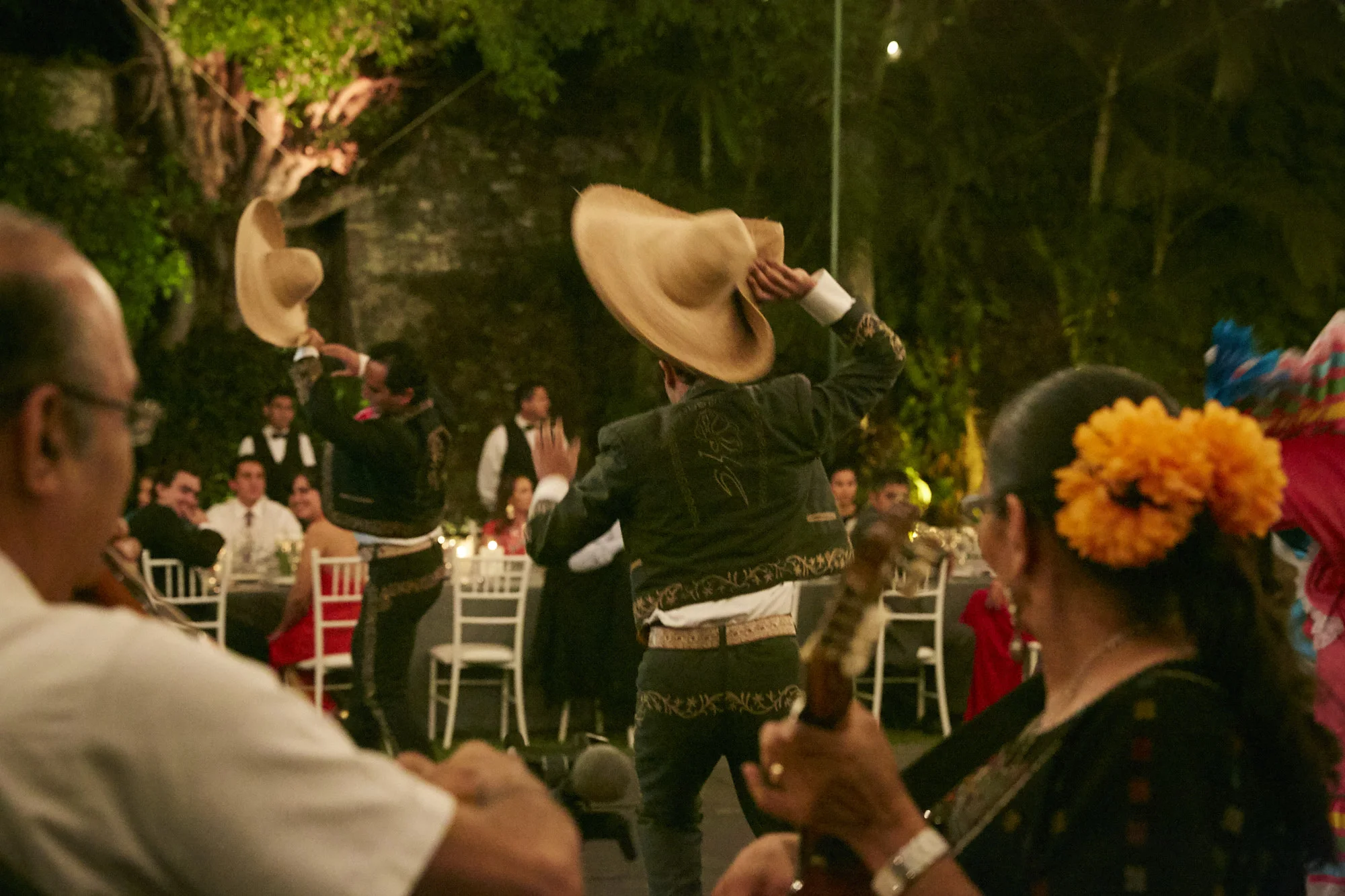 LJL_GabbyandIVan_Mexico_089.jpg