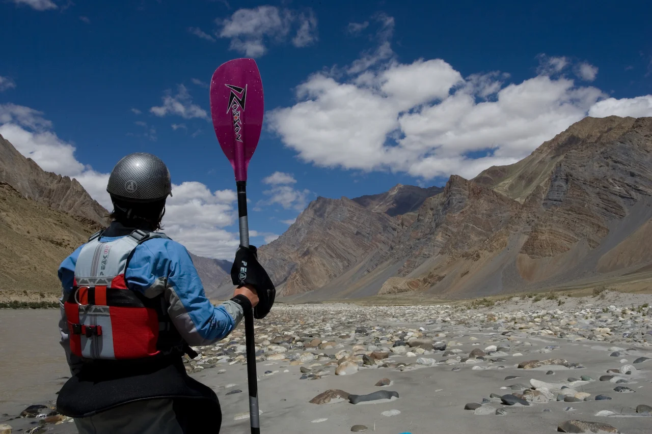 Kayak-Ladakh.jpg