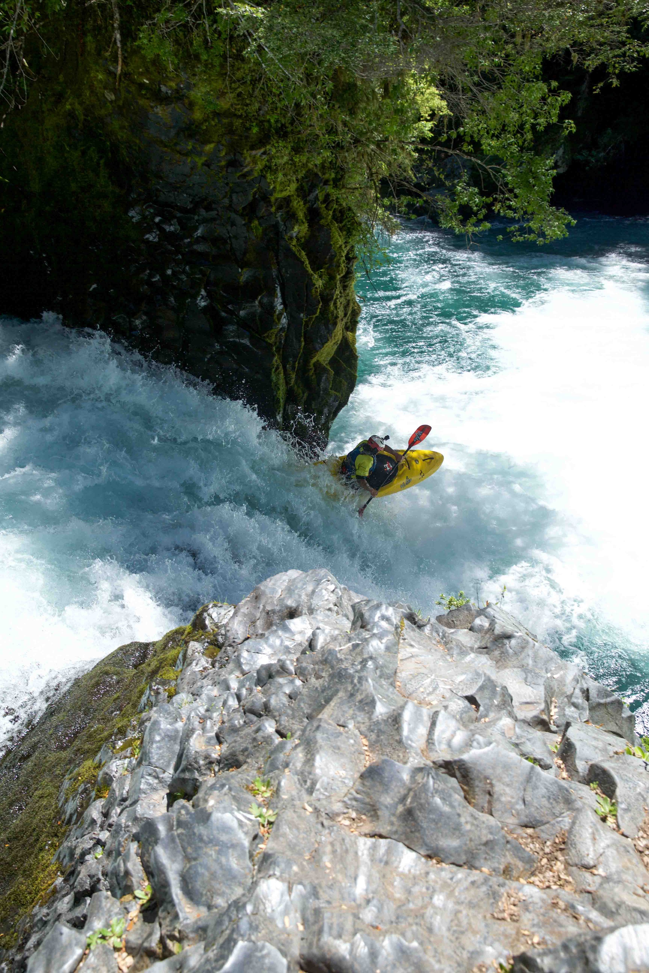 Kayaking Upper Palguin Chile