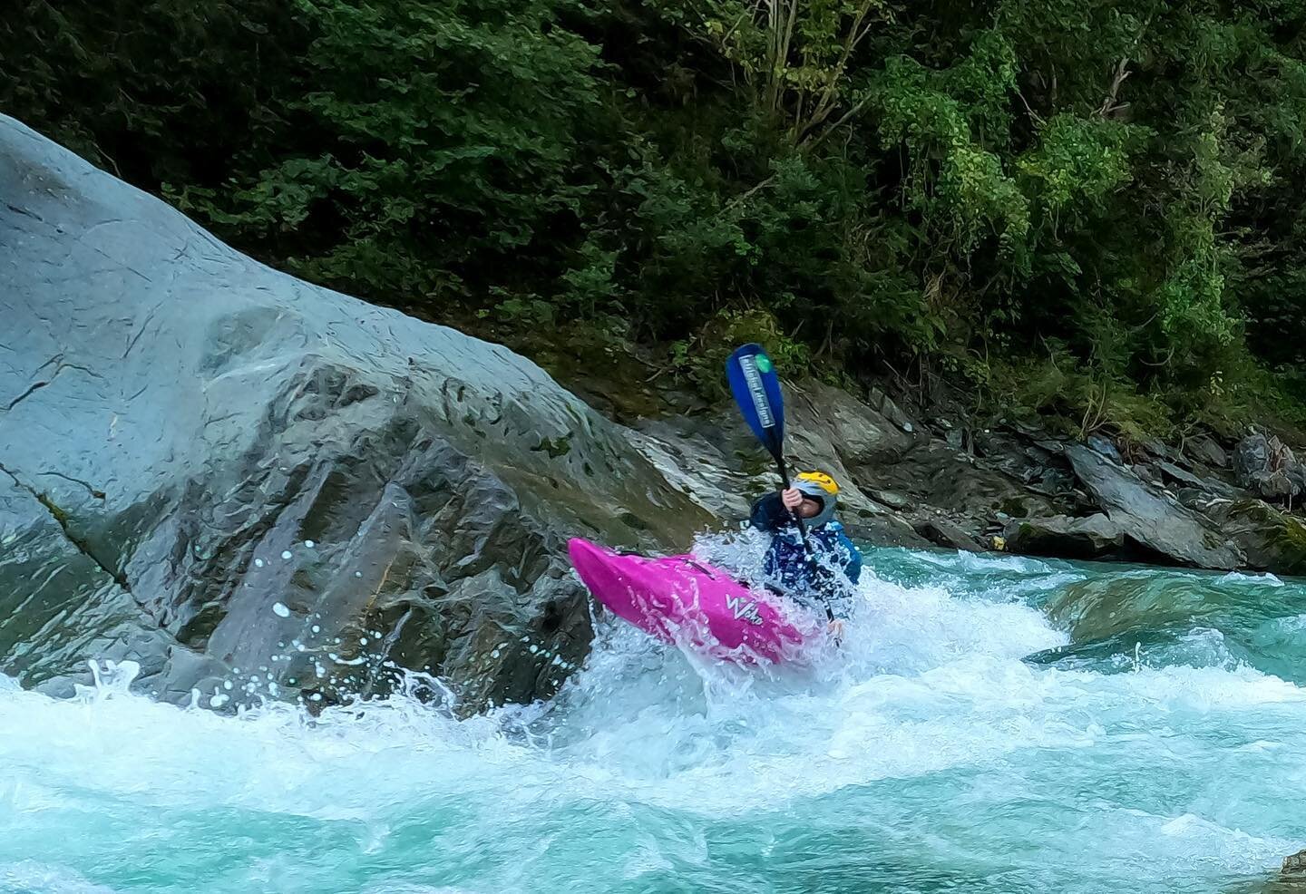 As the kayaking season around Base Arlberg 🇦🇹 came to a close, we had some great water levels on our final courses.
.
.
#wildwasser #whitewaterkayaking #alps #kayaktrips #kajakkurs #coaching #guiding #rivers #fluss #rios