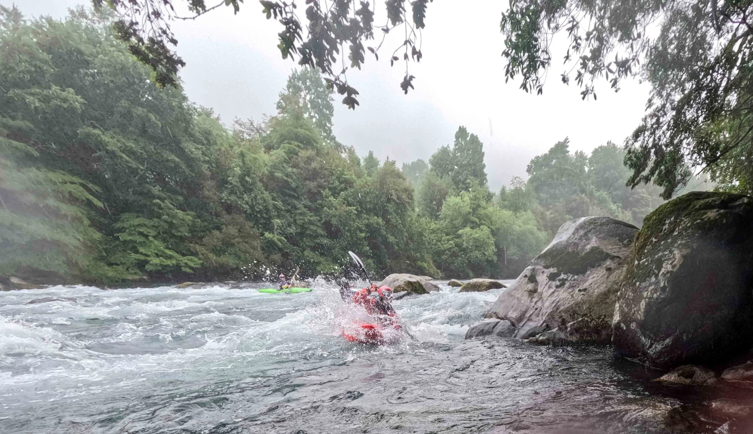 Kayak-Pucon.jpg