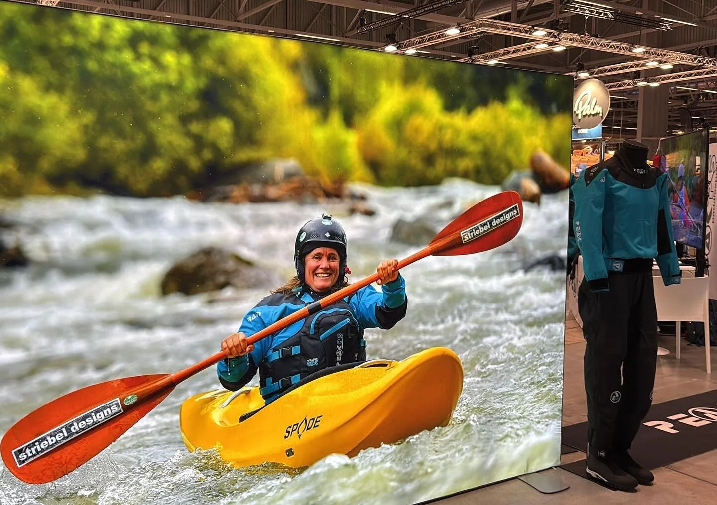 We may not be at the Paddle Sports Show, however Ute is making a big impact!!

Thanks for the photo @bobtimms 
.
.
#peakps #spadekayaks #thewhitewatercompany #whitewater #peakpaddlesports #kajakschule #kajakk #wildwasser