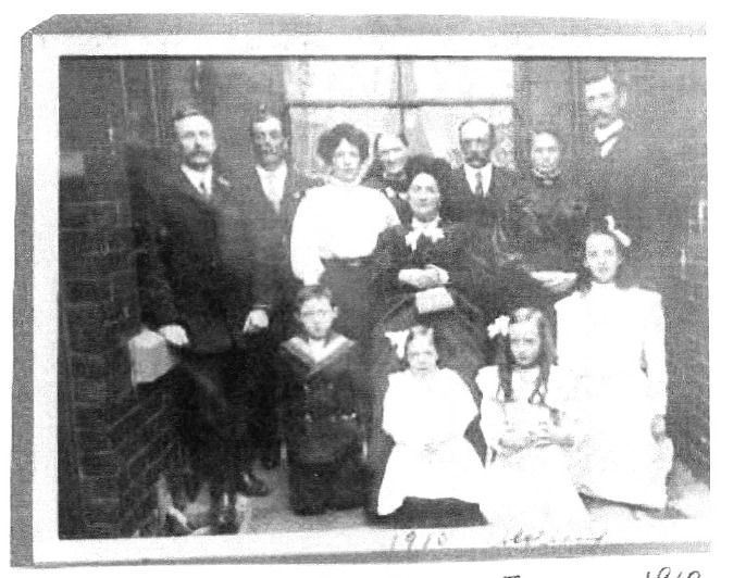 Elizabeth, centred in a family group