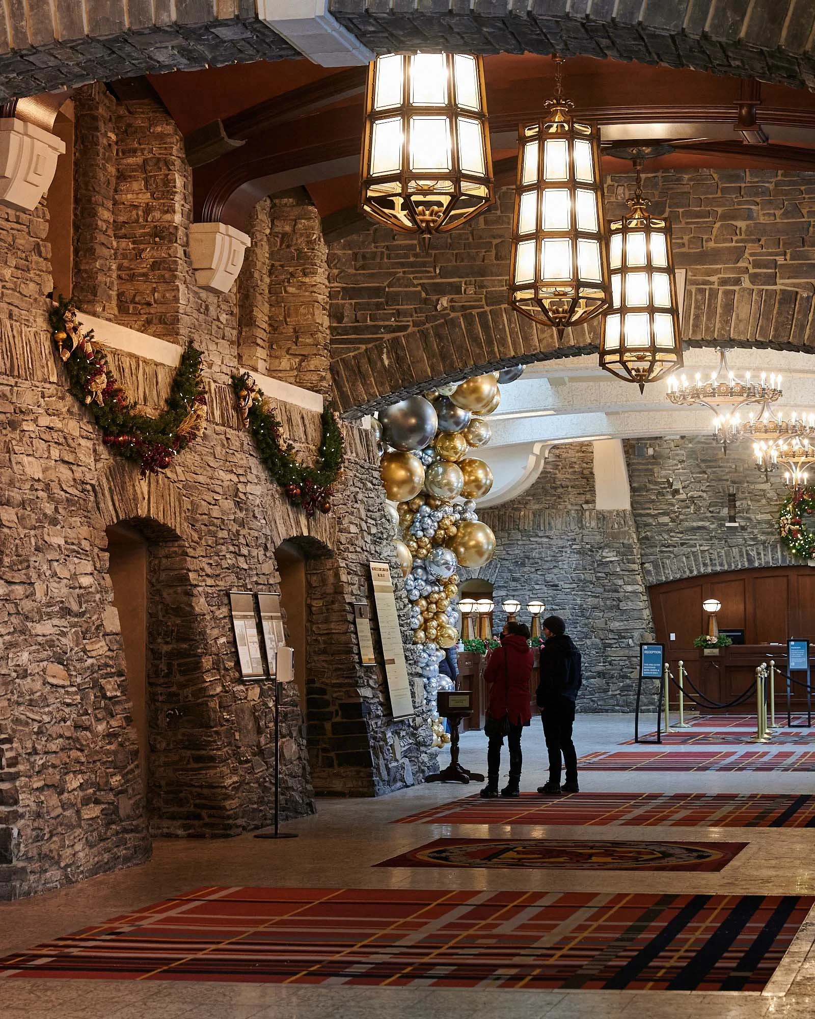 BSH_Holiday_Install_ 31_Web_.jpg