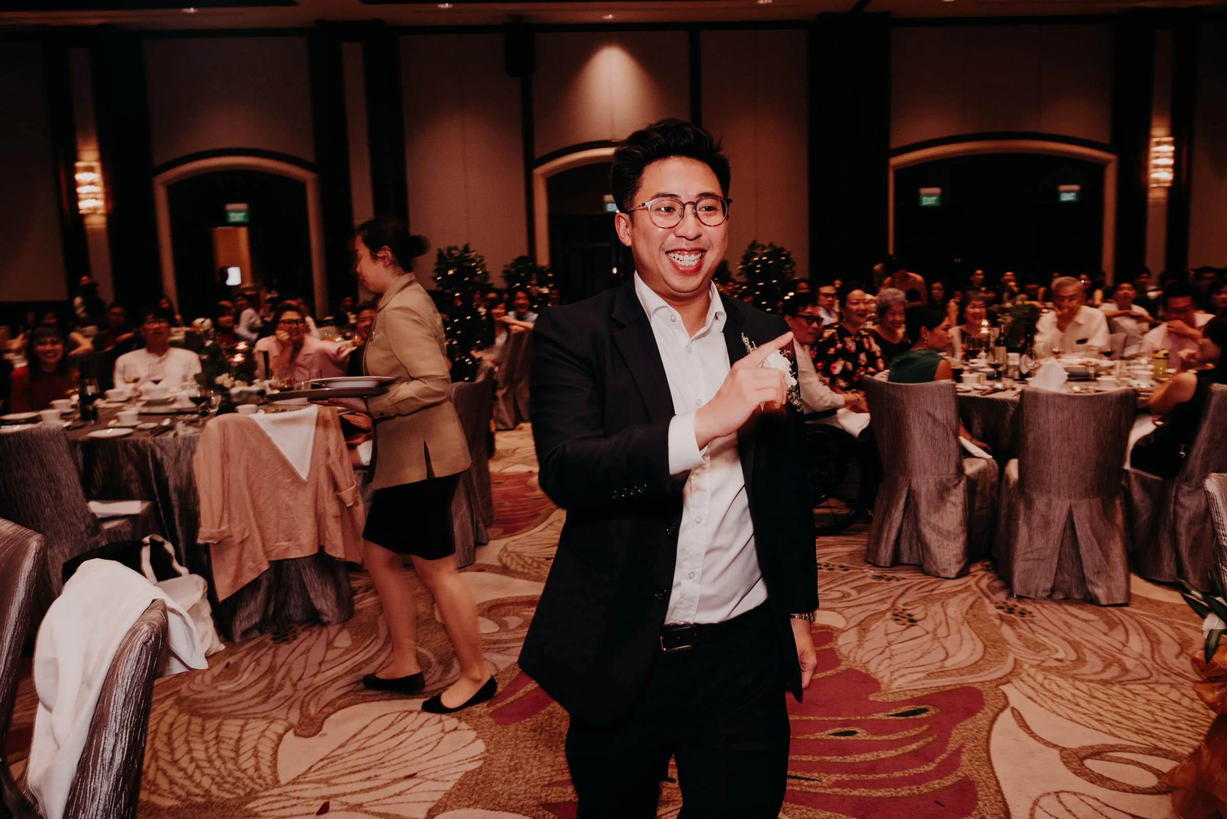 Actual Day Wedding at Church of the Holy Spirit and Merchant Court Swissotel-183.jpg
