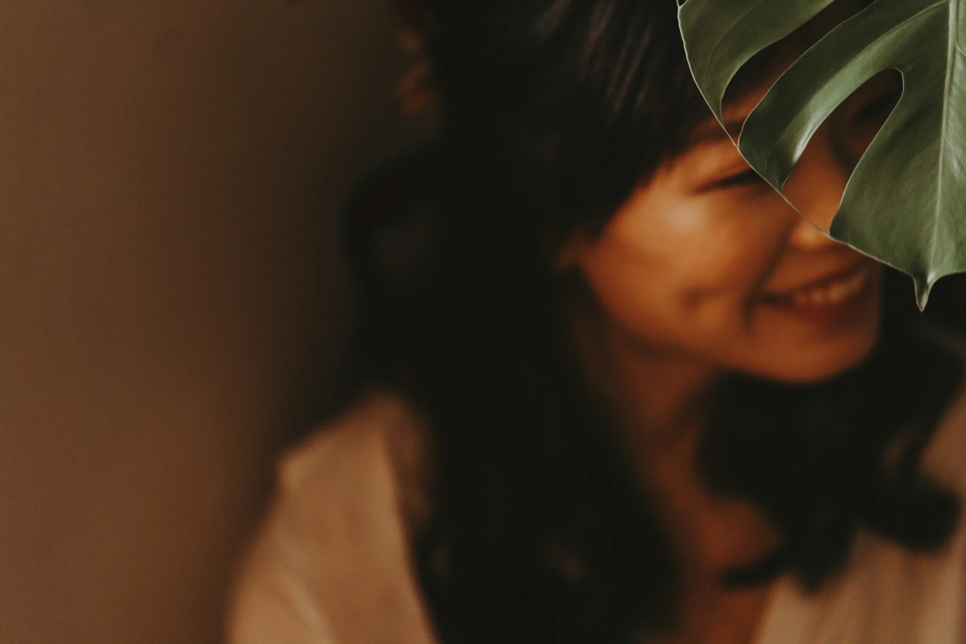 Home couple photoshoot ideas-2.jpg