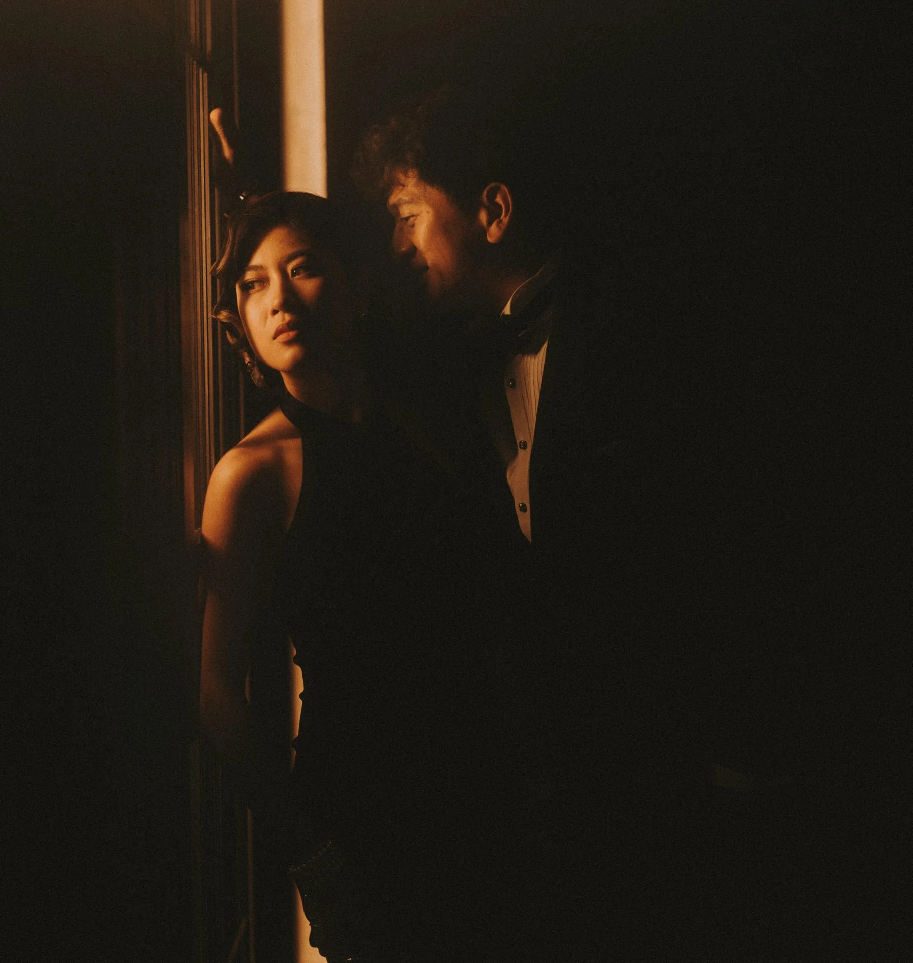 Home Couple Shoot13b.jpg