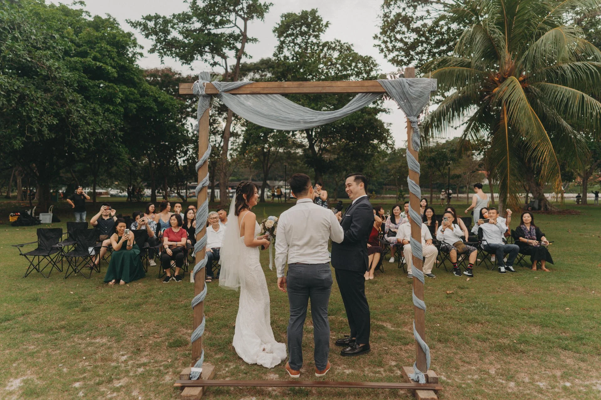 Little Island Brewery Wedding46.jpg