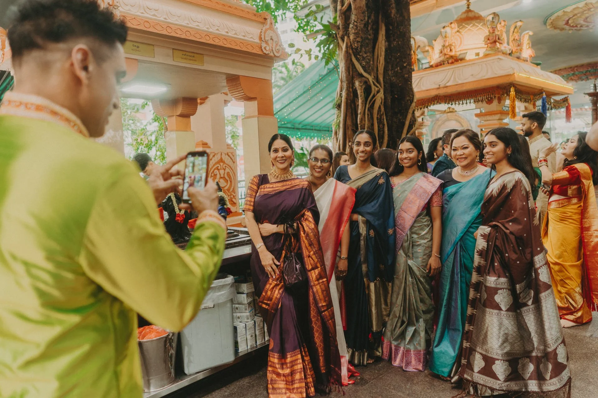 Sri Darma Muneeswaran Temple Wedding14.jpg