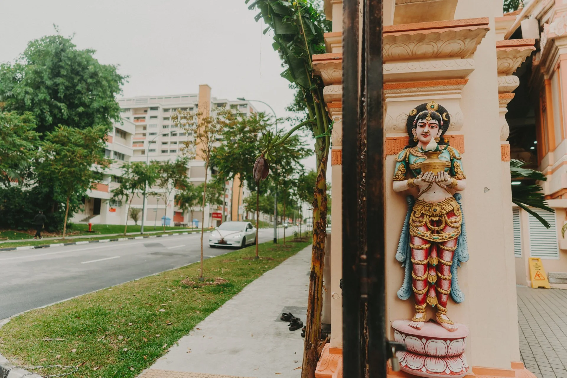 Sri Darma Muneeswaran Temple Wedding17.jpg