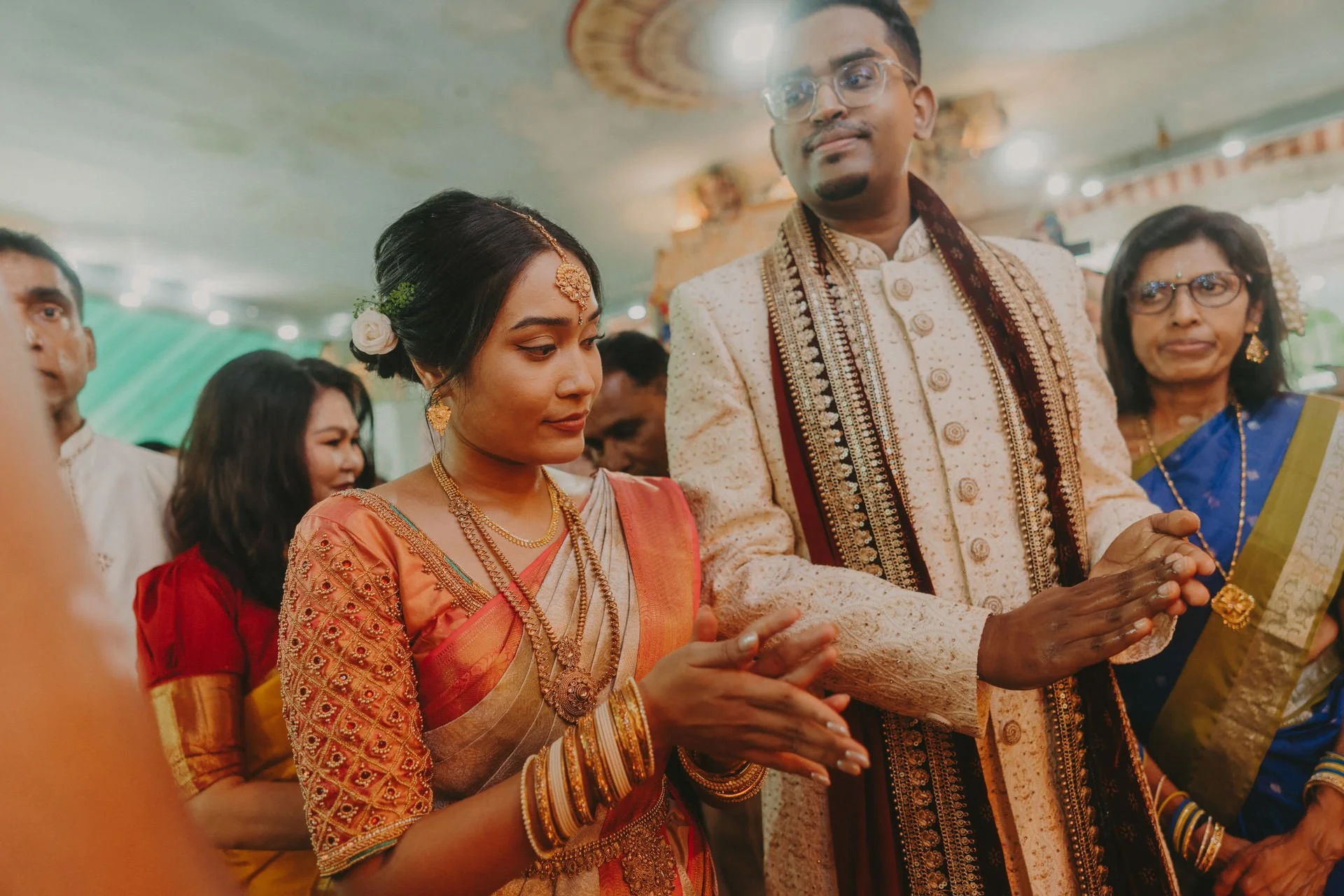 Sri Darma Muneeswaran Temple Wedding35.jpg