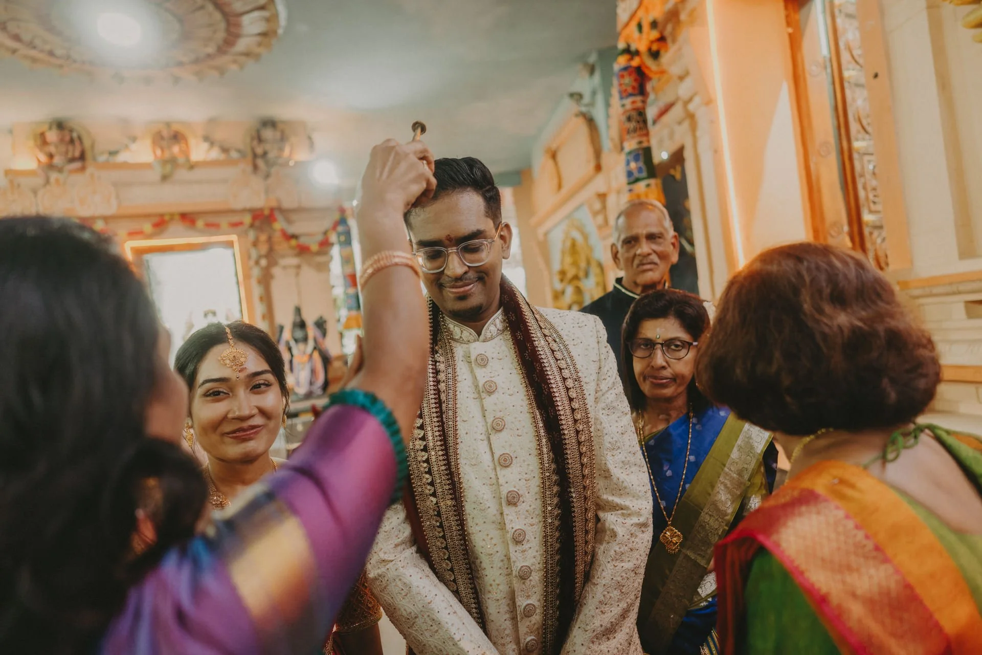Sri Darma Muneeswaran Temple Wedding40.jpg