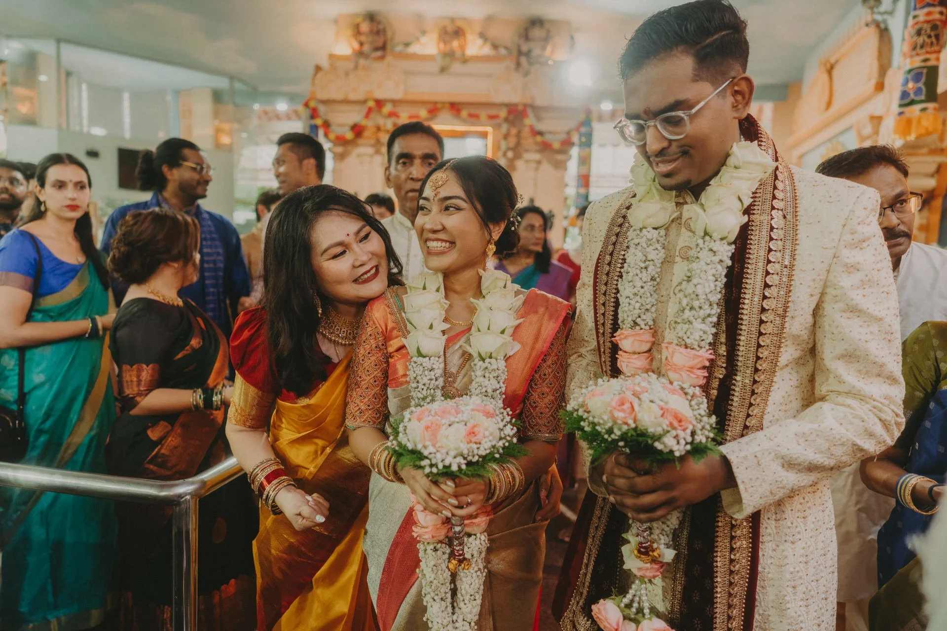 Sri Darma Muneeswaran Temple Wedding47.jpg