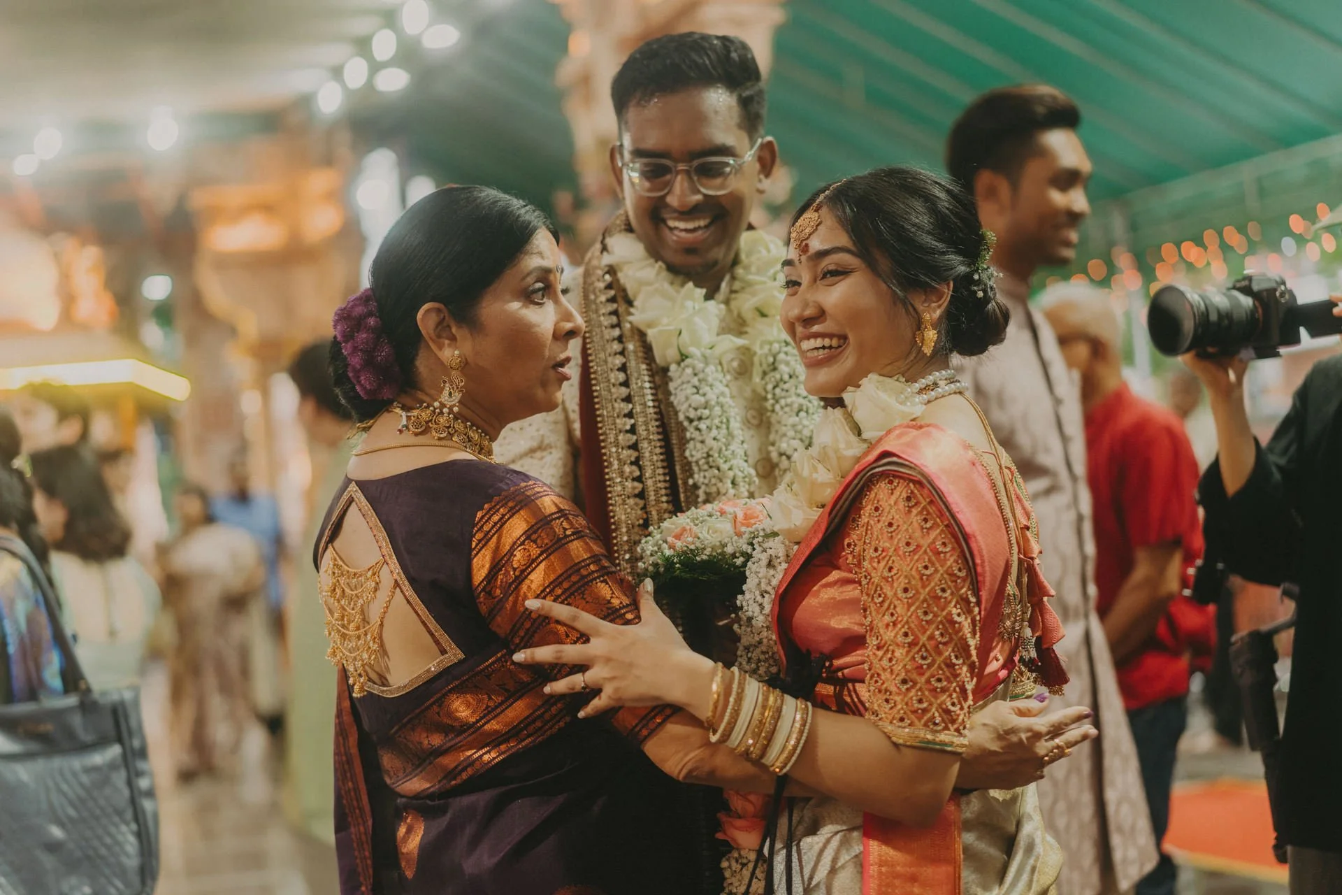 Sri Darma Muneeswaran Temple Wedding73.jpg