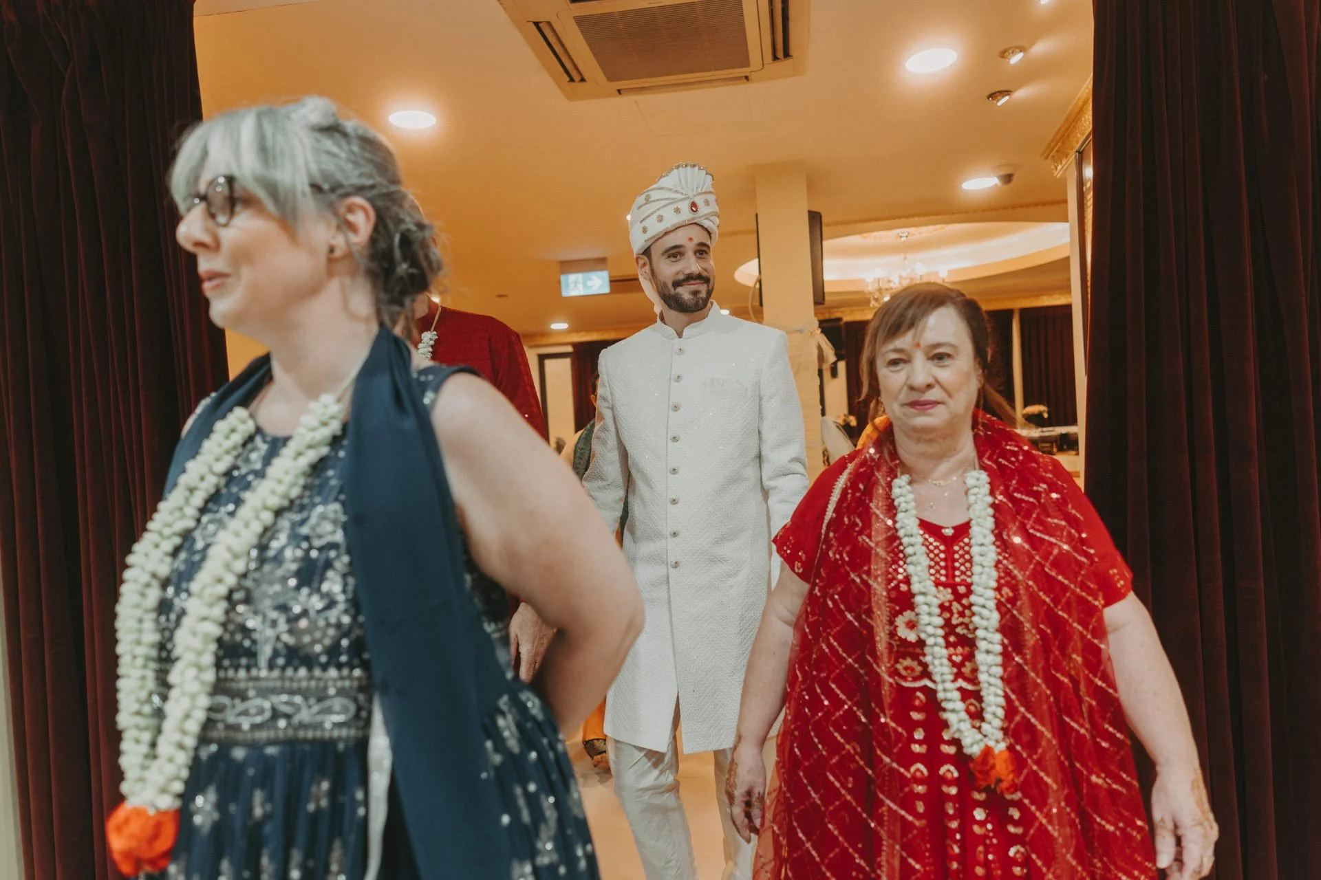 Arya Samaj Temple Wedding37.jpg
