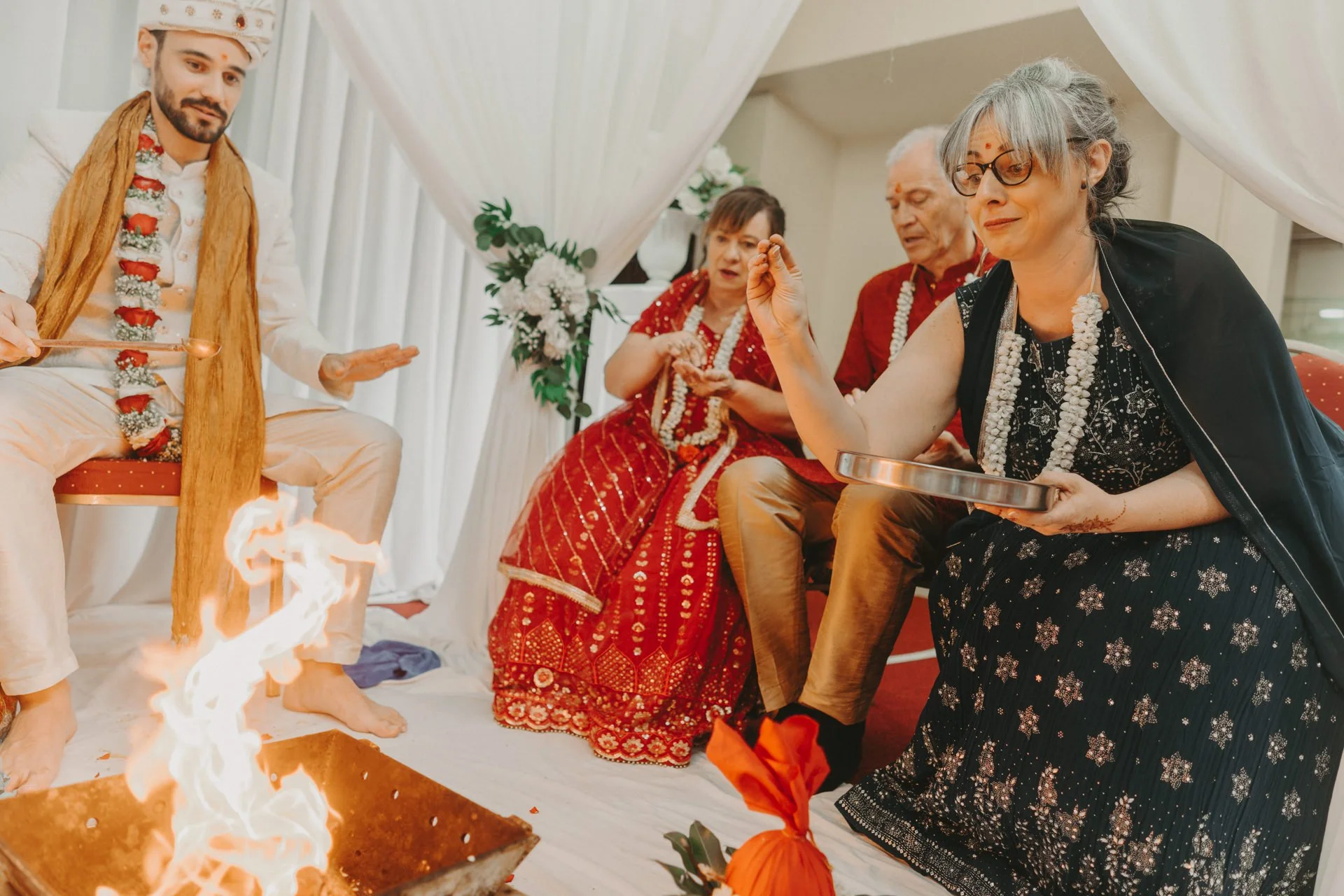 Arya Samaj Temple Wedding83.jpg