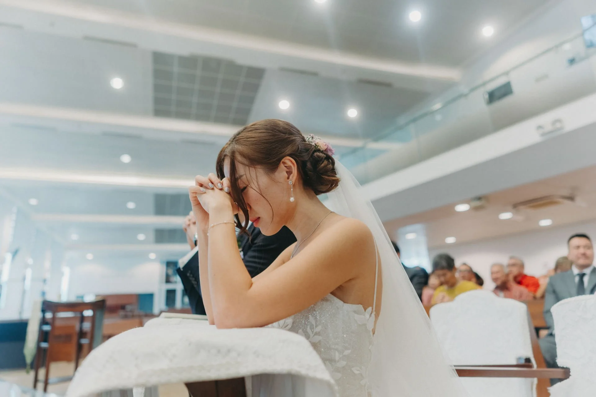 Church Of St Bernadette Wedding83.jpg