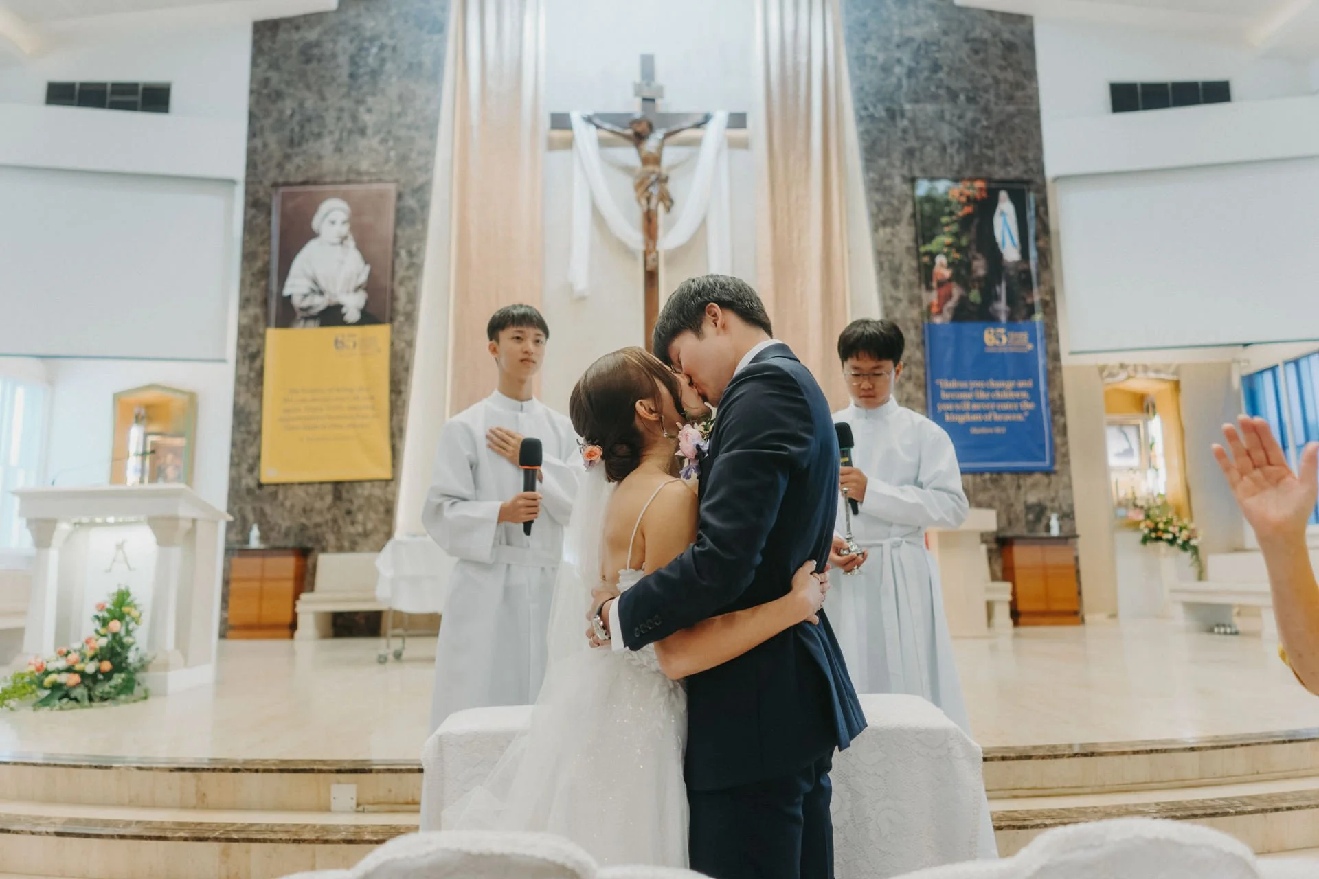Church Of St Bernadette Wedding81.jpg