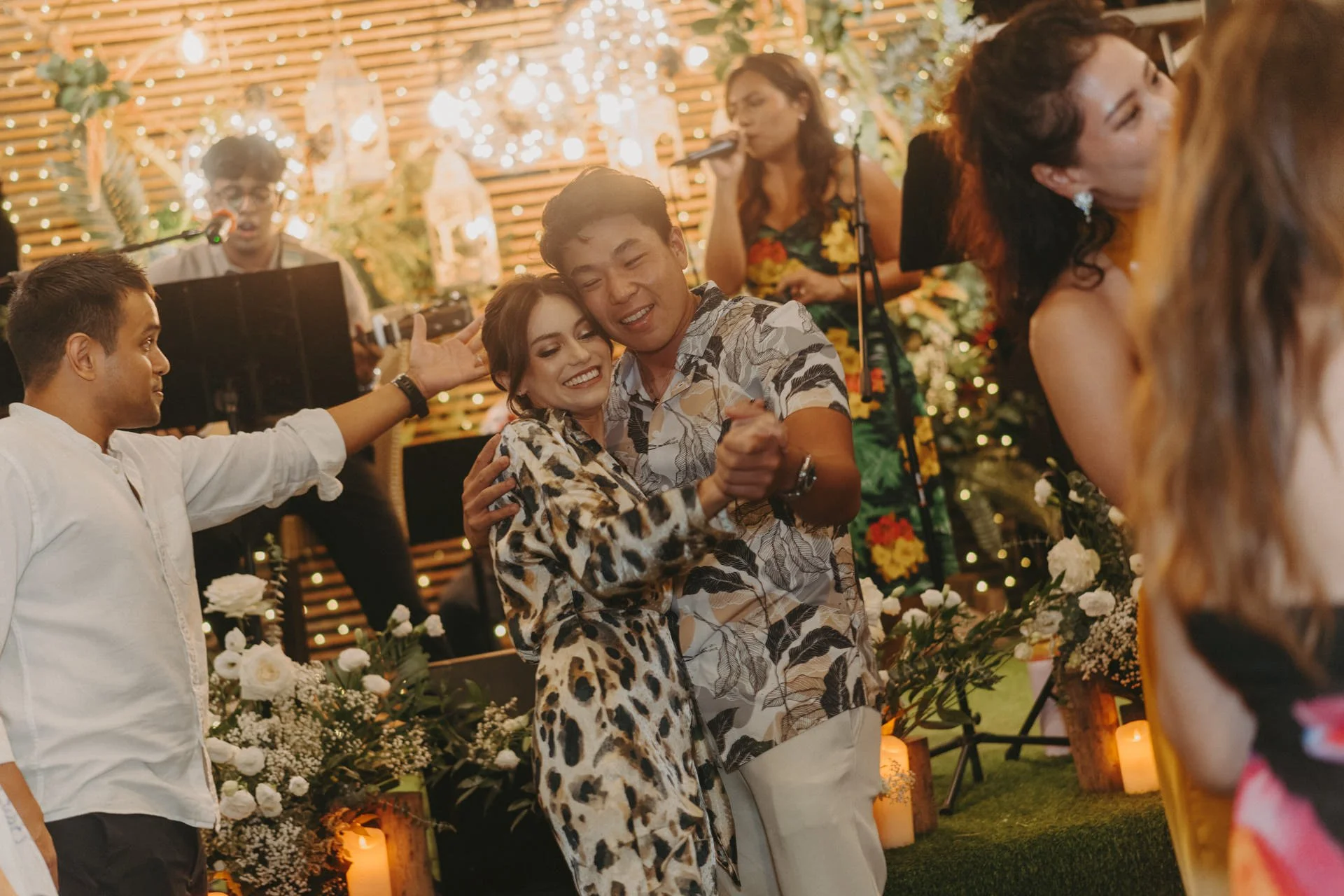 Red Dot Dempsey Wedding32.jpg