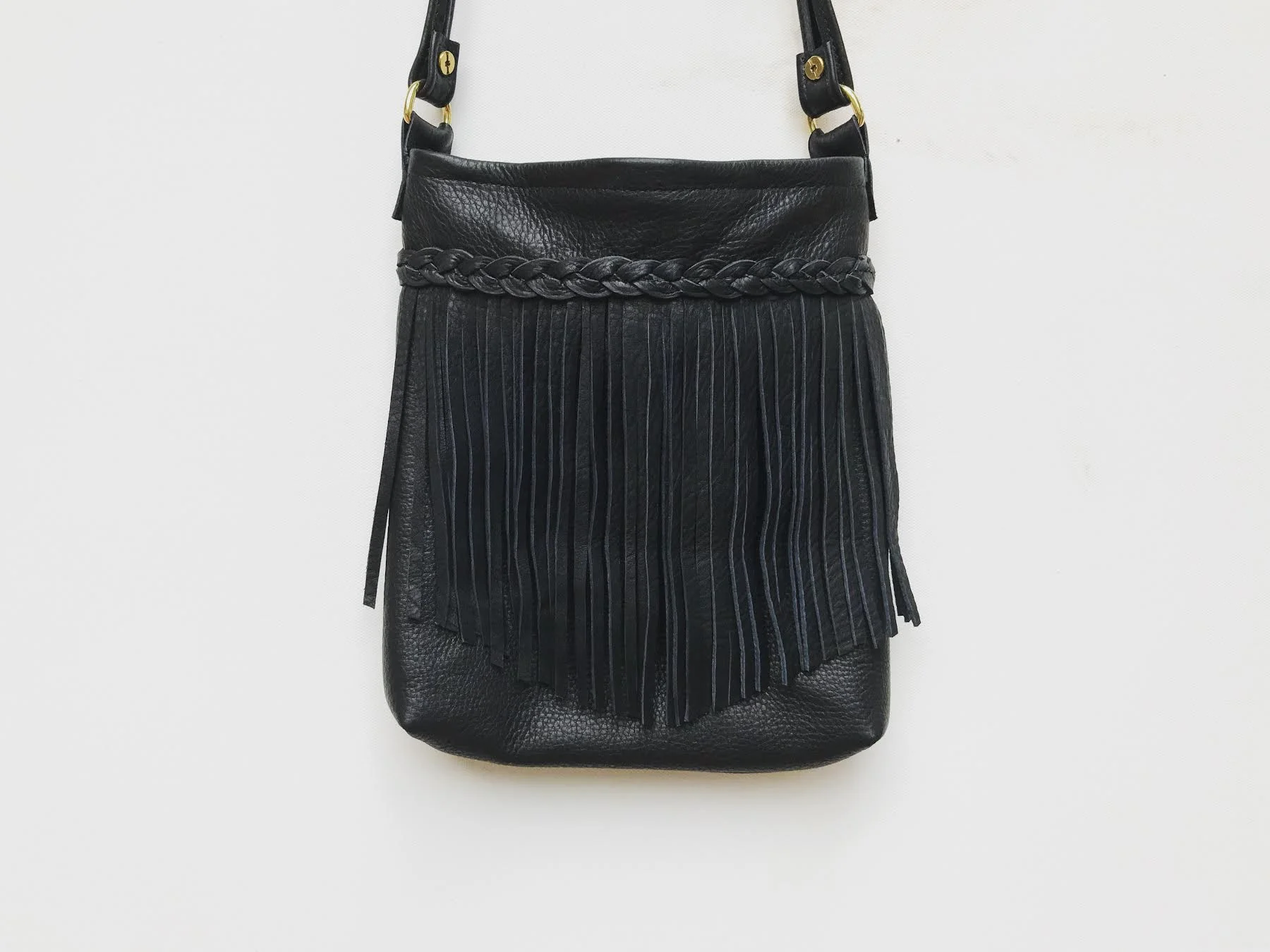 9 To 5 Side Bag in True Black 