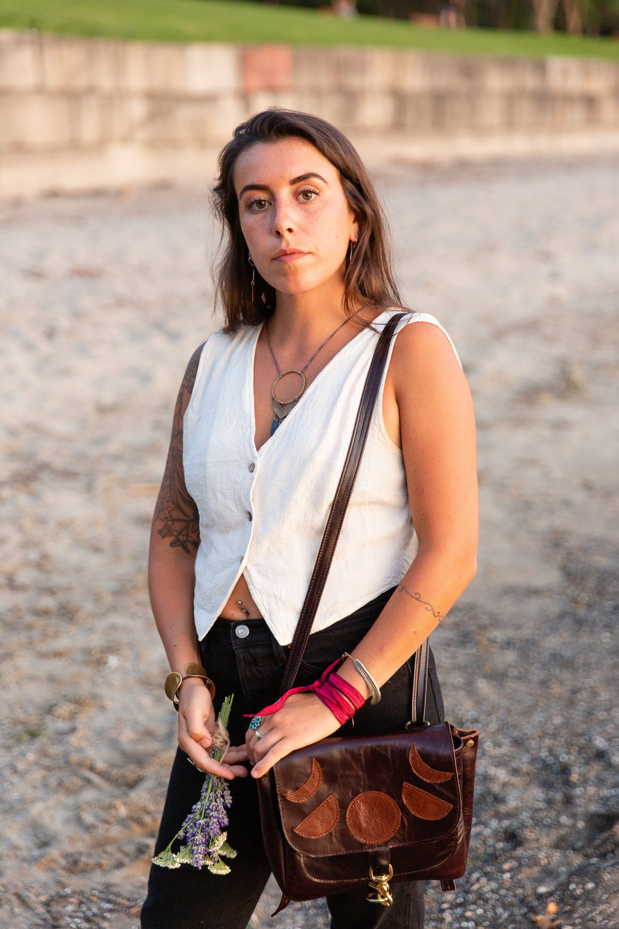 Oakledge-Beach-Session sav moon .jpg