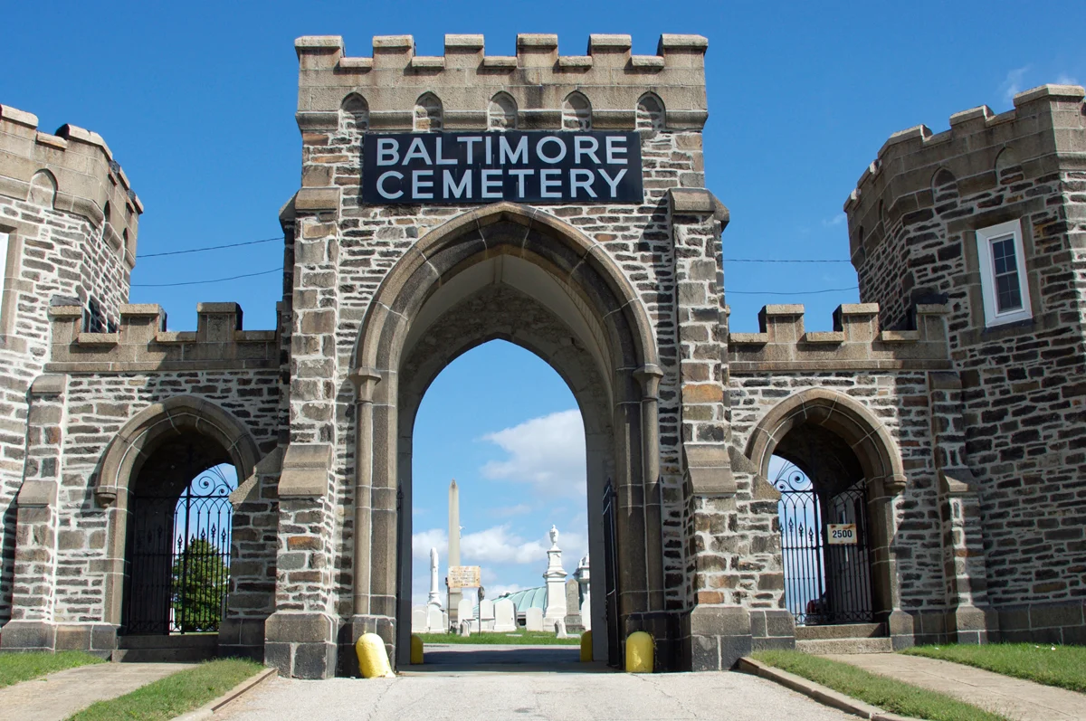 Baltimore Cemetery entrance.jpg