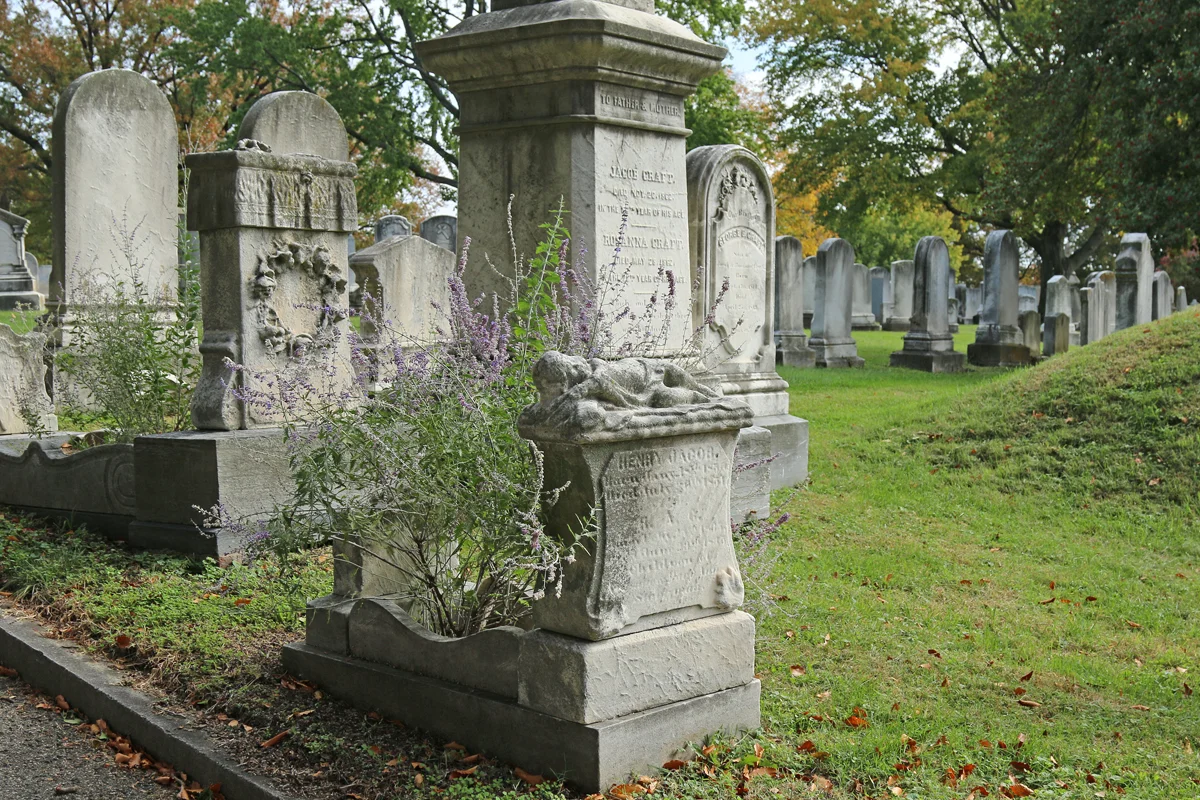 A sleeping child gravestone at Green Mount Cemetery
