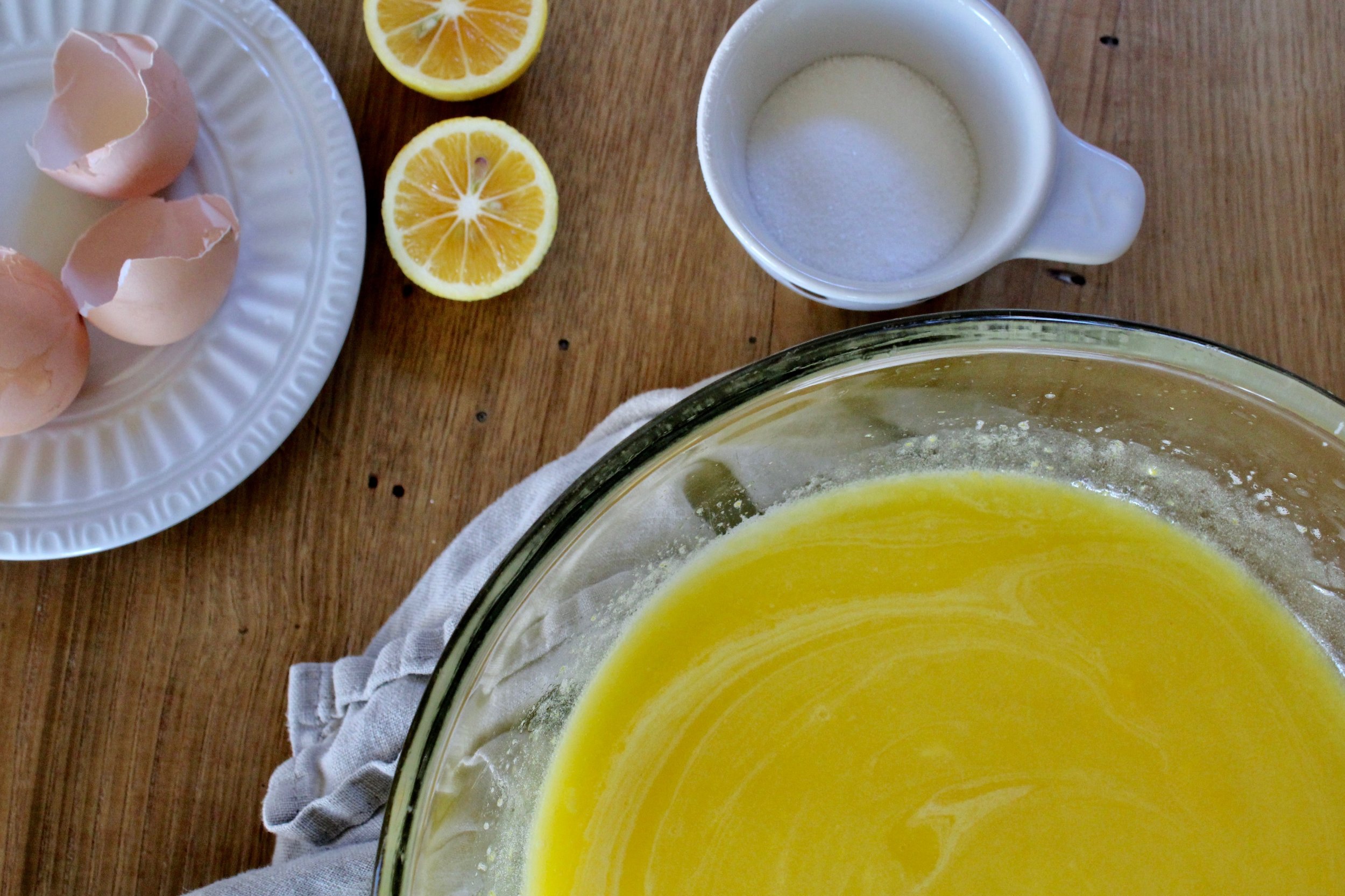 Easy Lemon Curd Recipe - Mom On Timeout