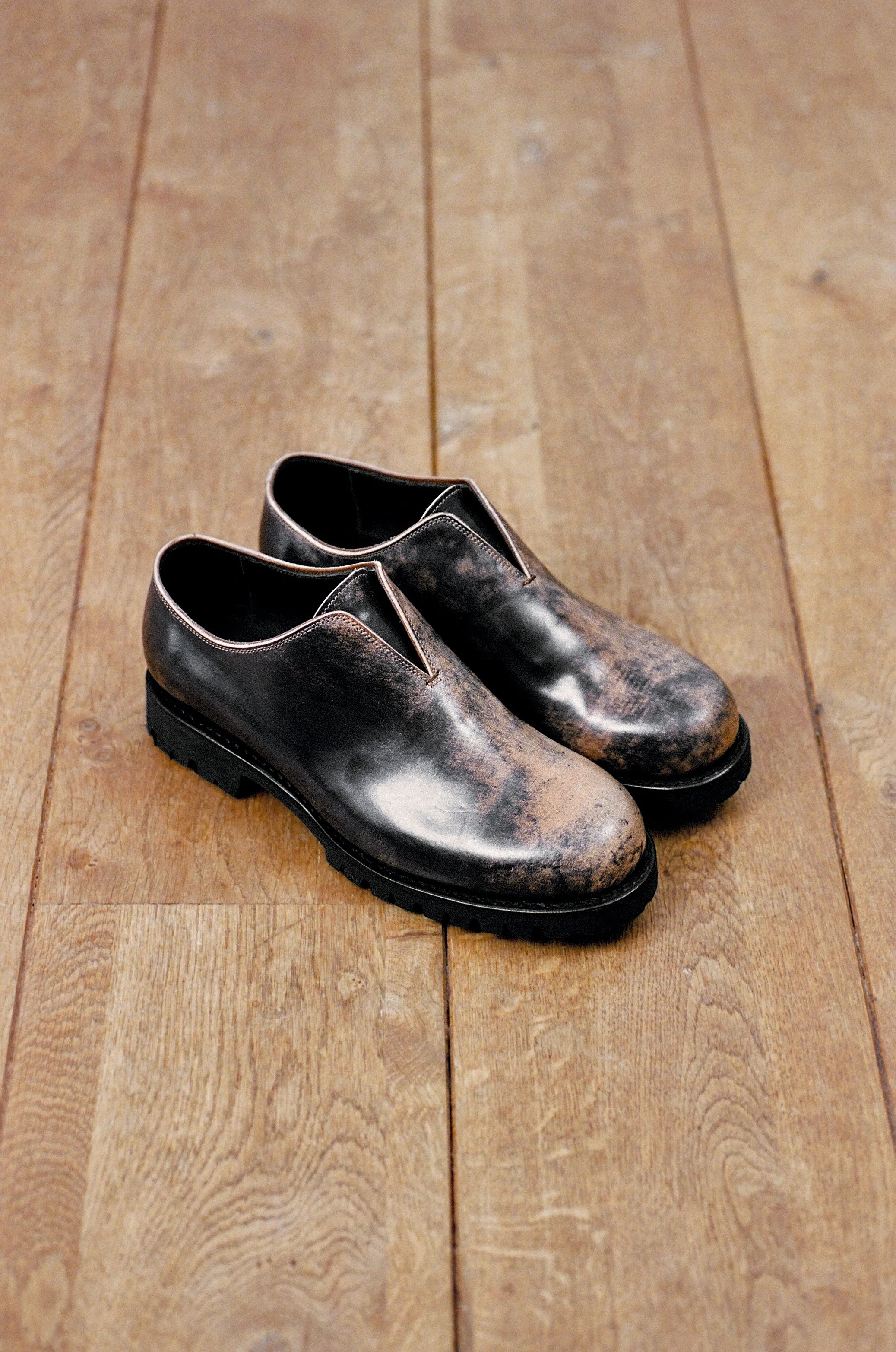 AIESS27LOOKBOOKITEM1.jpg
