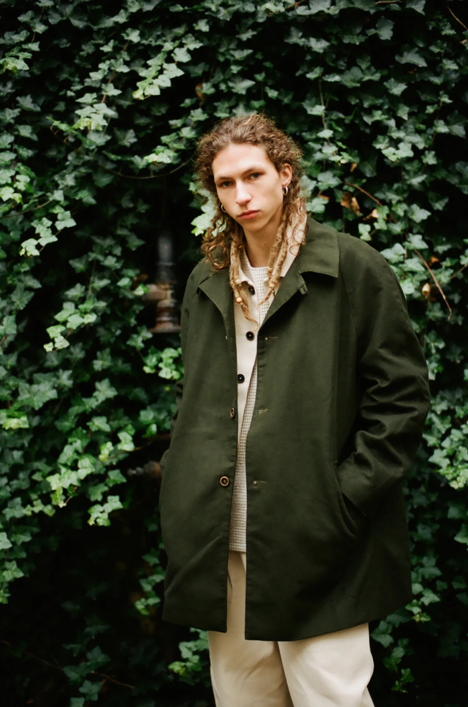 Online Shop — An Irrational Element