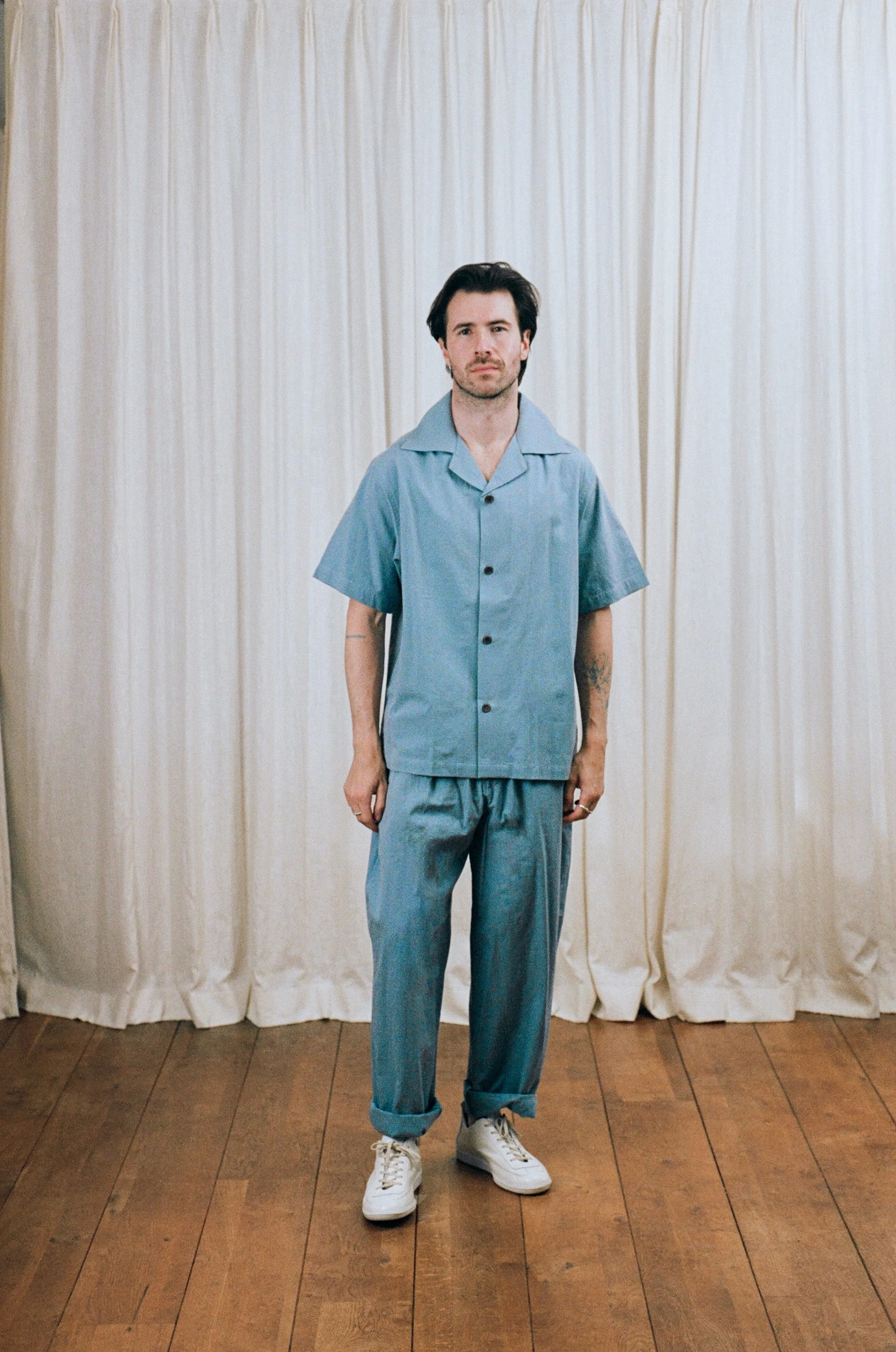 AIESS27LOOKBOOK28.jpg
