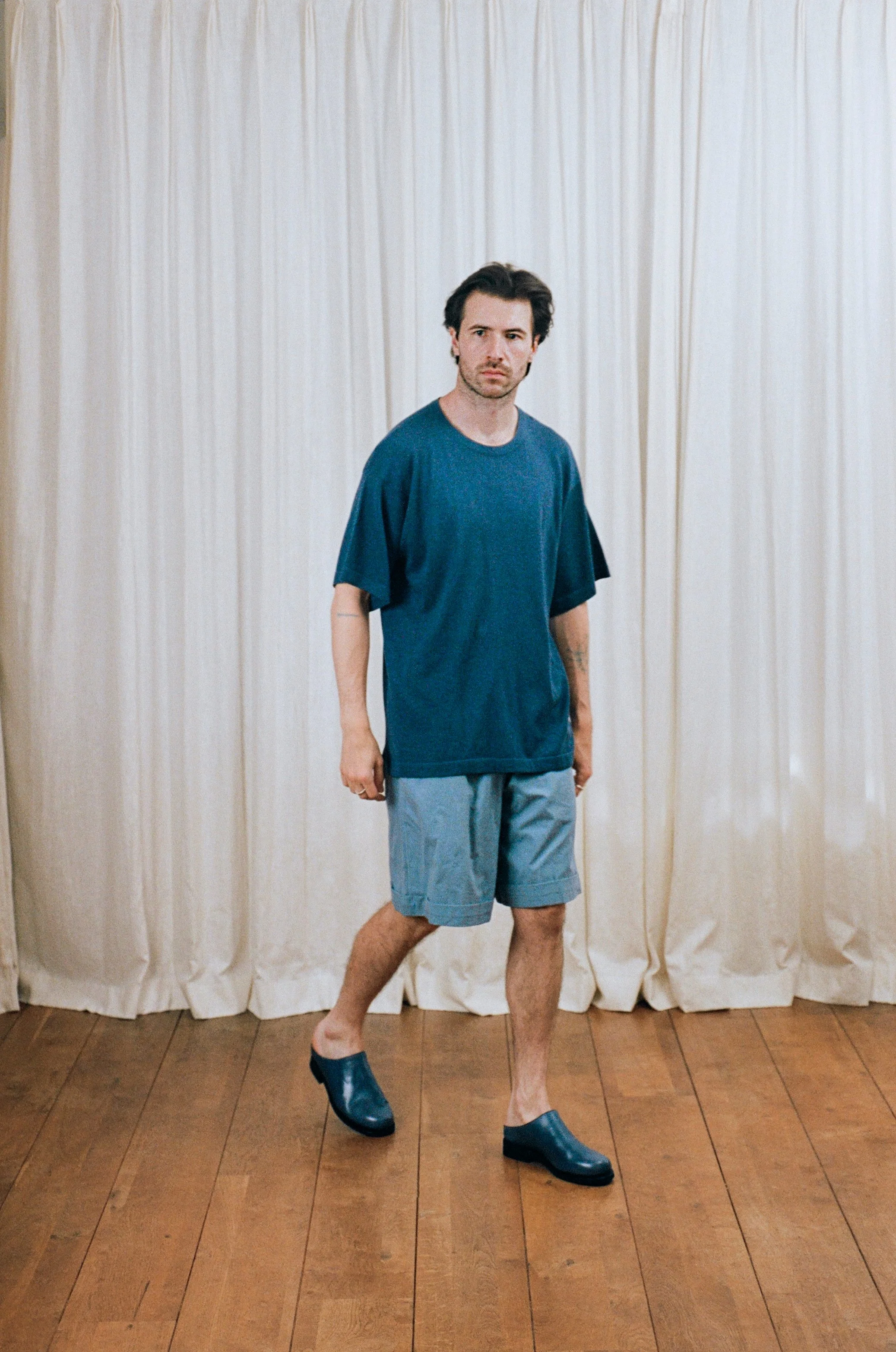 AIESS27LOOKBOOK29.jpg