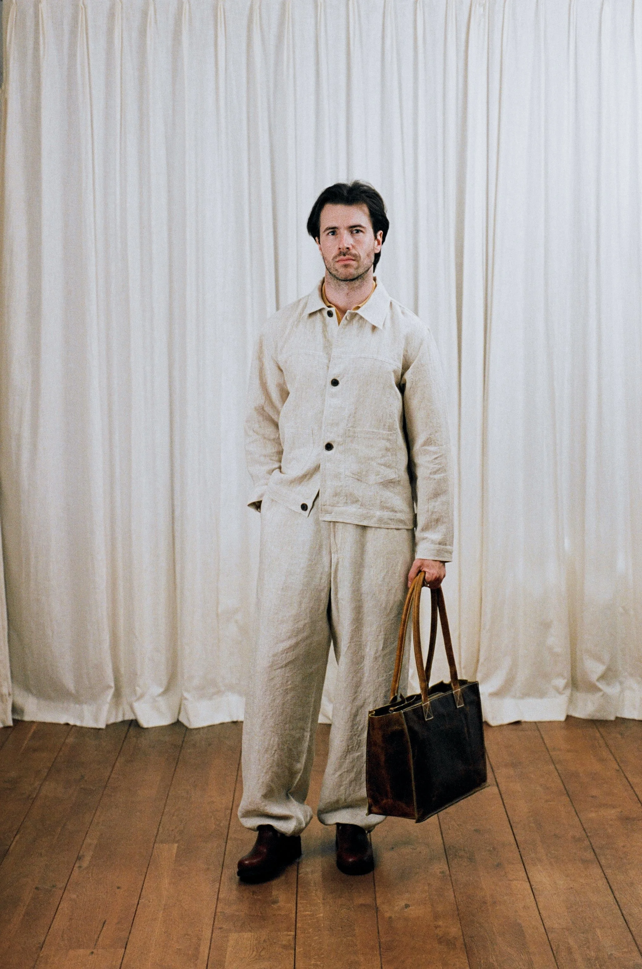 AIESS27LOOKBOOK32.jpg