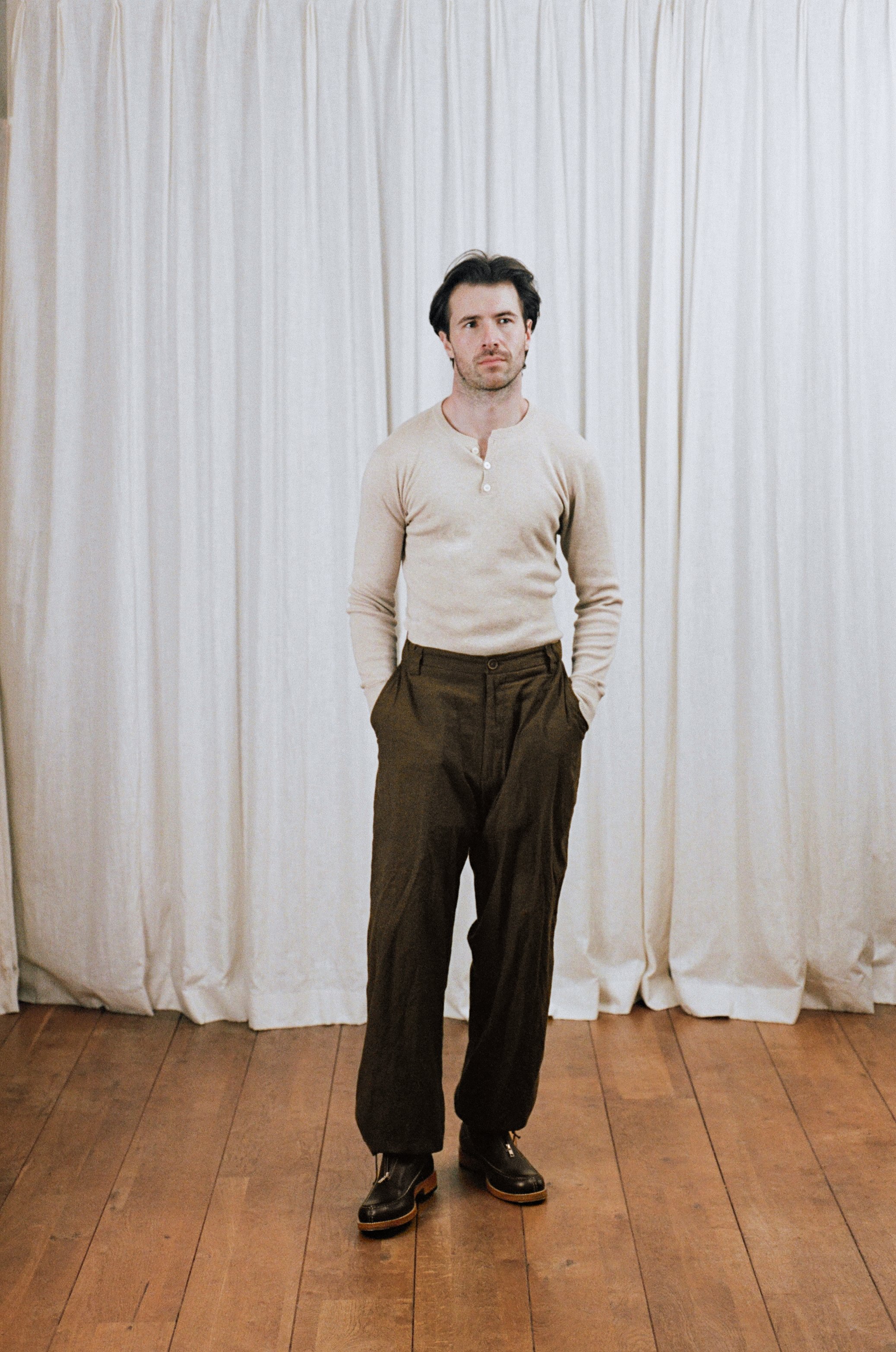 AIESS27LOOKBOOK34.jpg