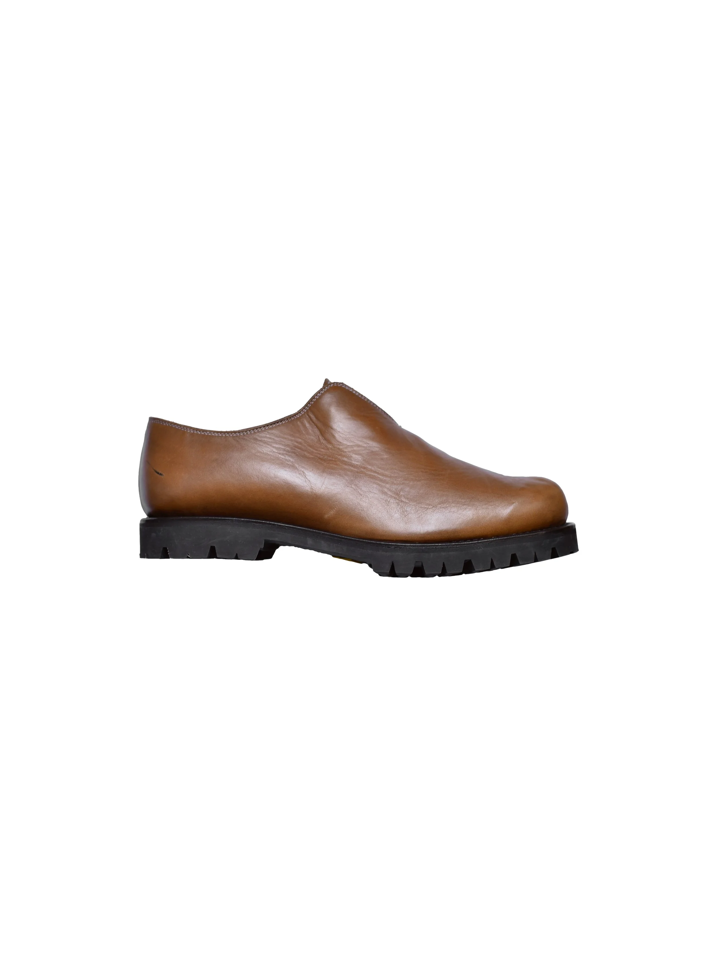 ArtistShoeCaramel1.jpg
