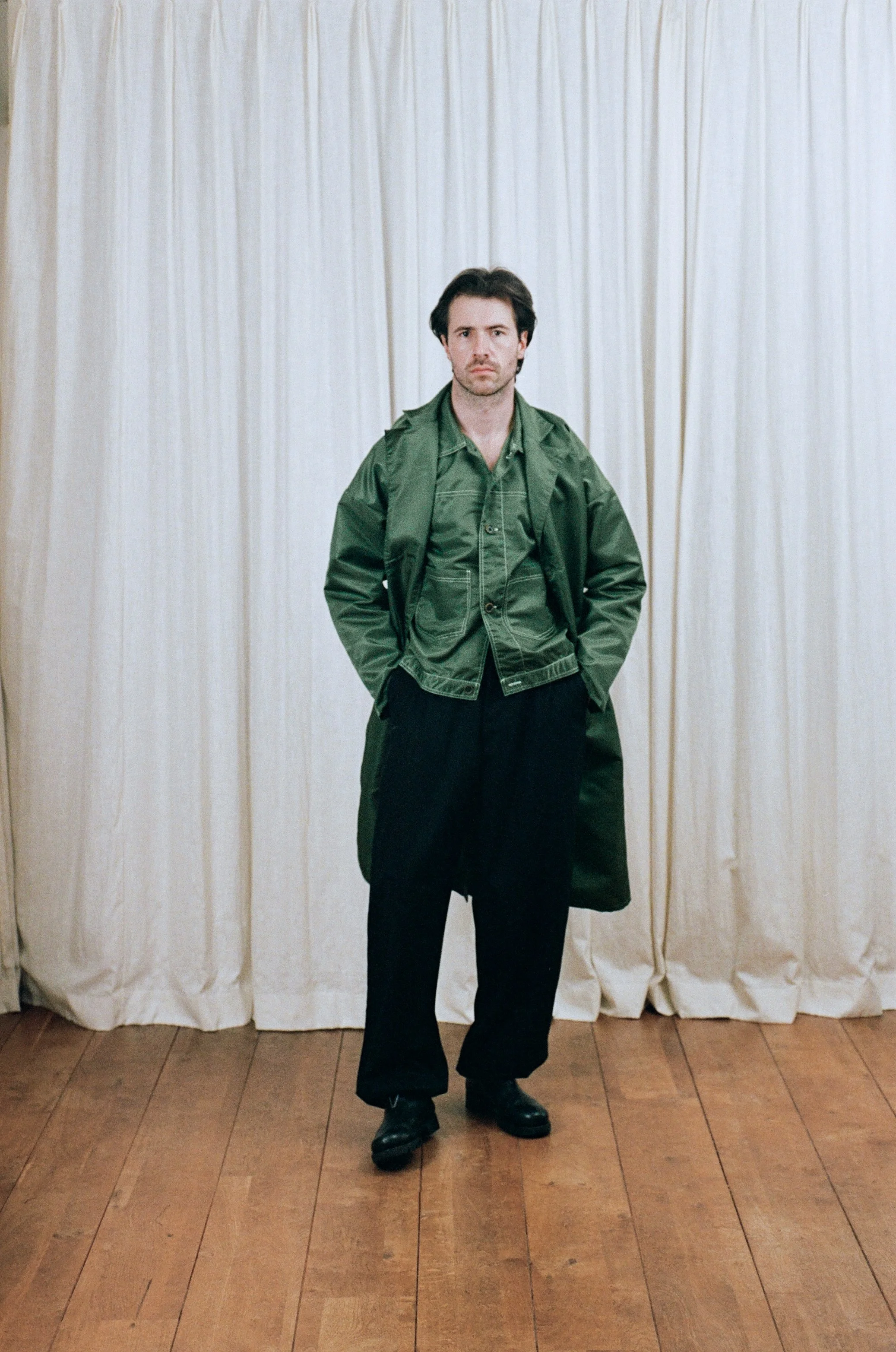 AIESS27LOOKBOOK43.jpg