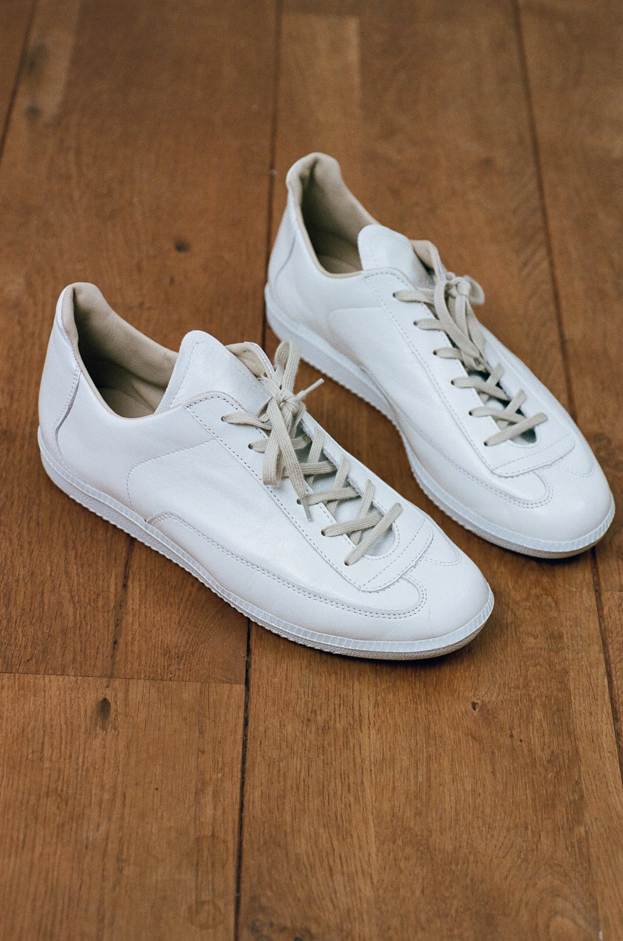AIESS27LOOKBOOKITEM6.jpg