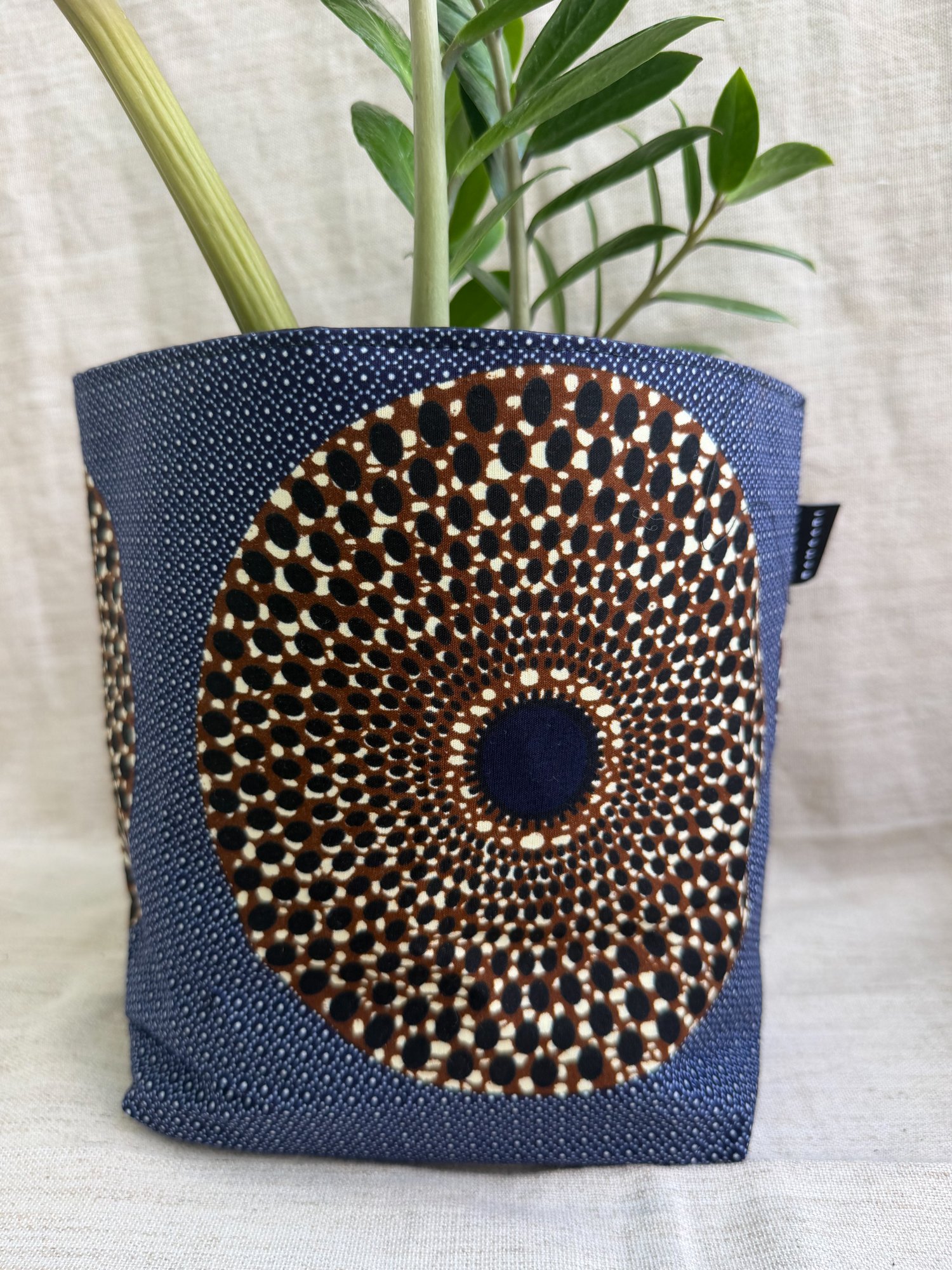 Basket-bleu-hat.jpg