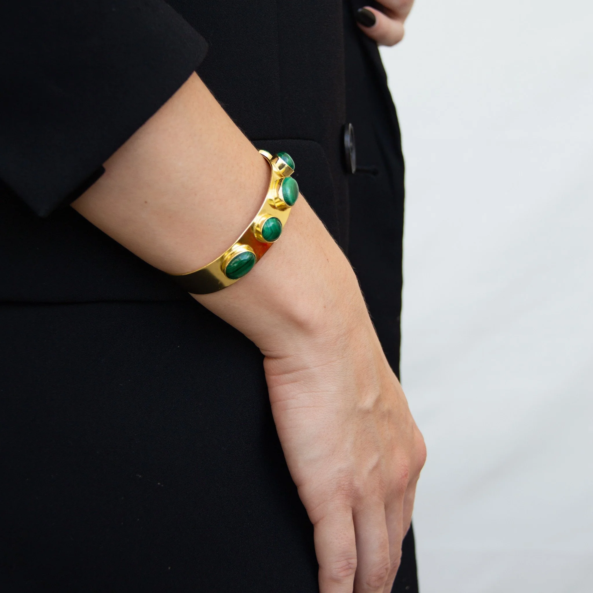 Bahaari_cuff_malachite3.jpg