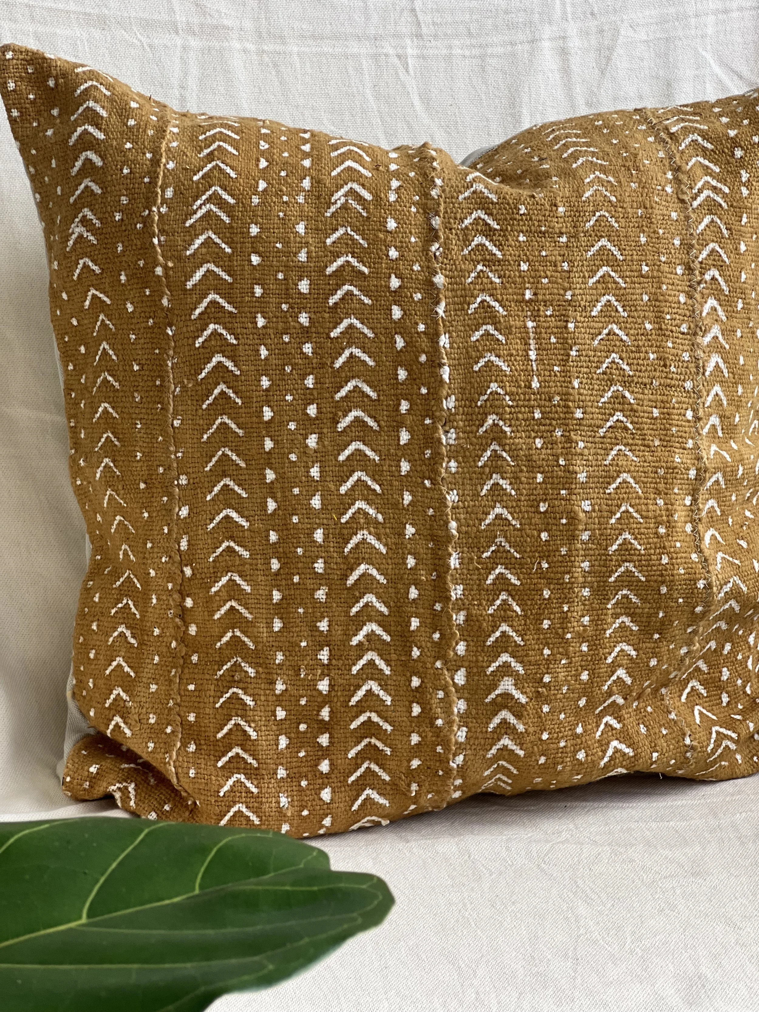 Mudcloth Pillow Cover - Yellow Mustard & White Arrows