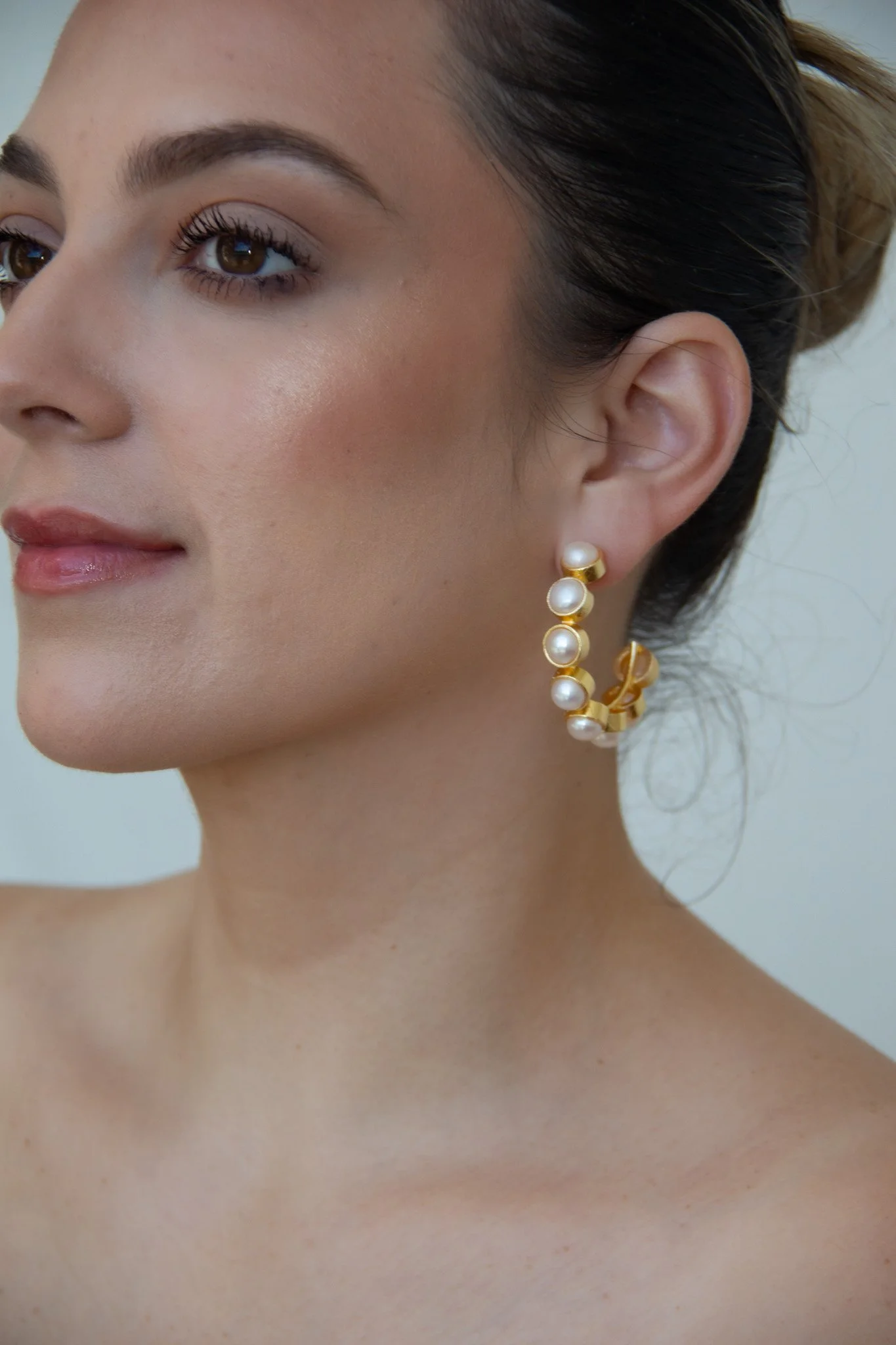 Bahaari_Hoops Pearl1.jpg