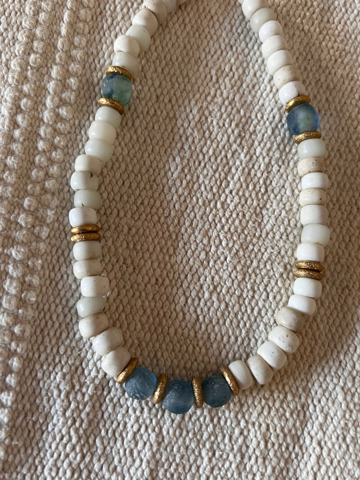 Bahaari-necklace-ocean.jpg