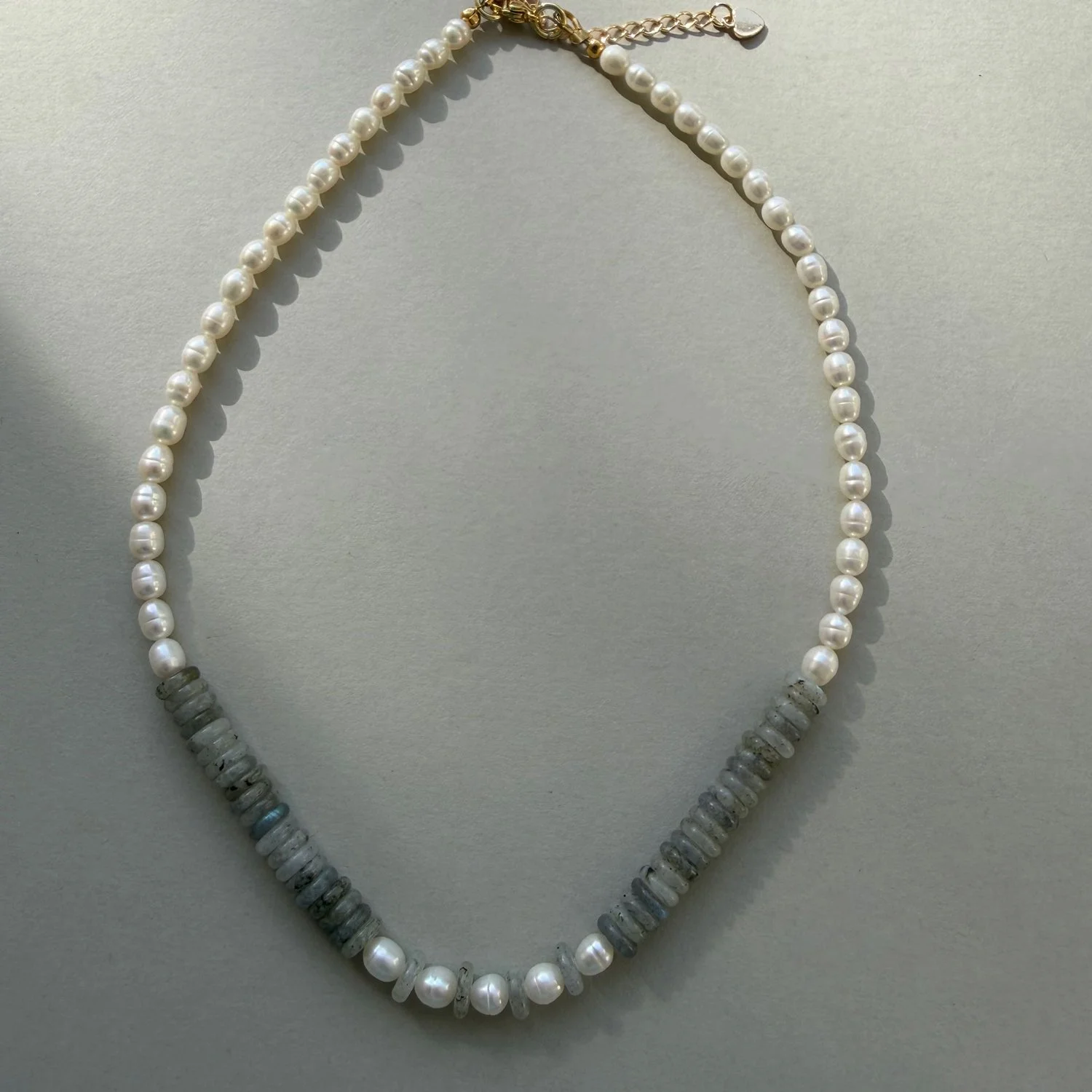 Bahaari_necklace_pearls-antracite1.jpg