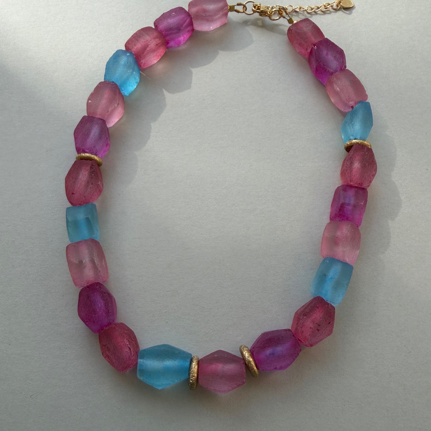 Bahaari_necklace_Pink-Dream1.jpg