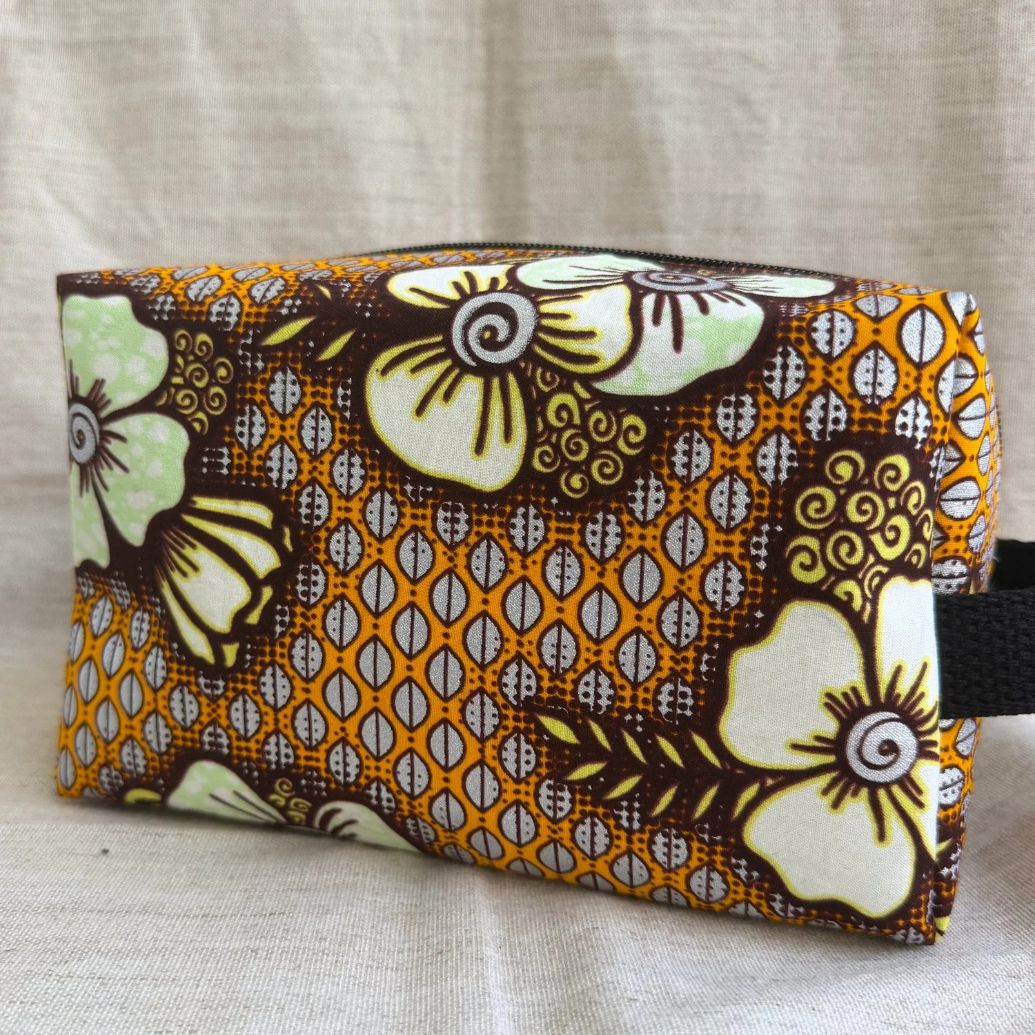 Bahaari_dopp-kit-Tiare-Flower4.jpg