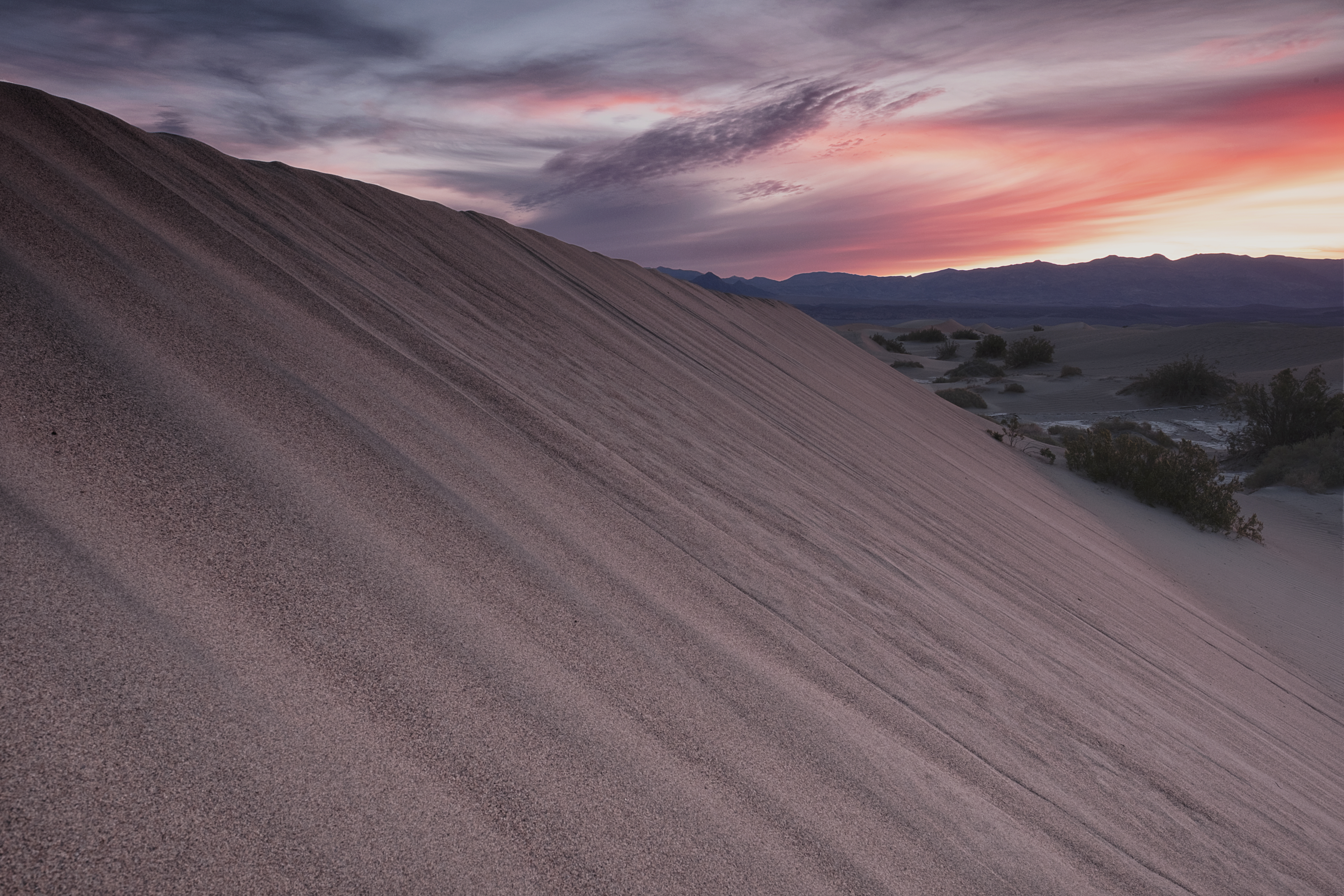 mequite-dunes-sunrise.jpg