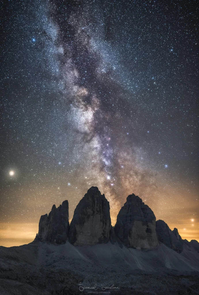 The Milkyway behind the epic Tre Cime.